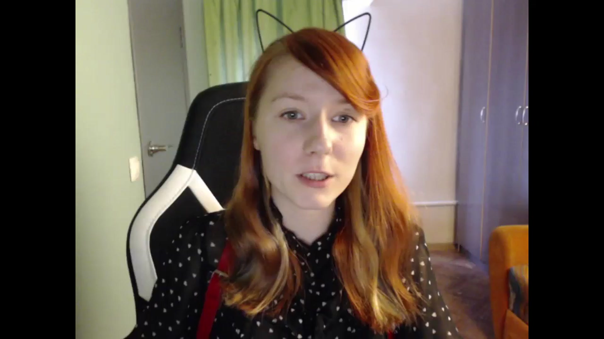 Gallery image thumbnail from NikiFoks18's myfreecams stream on, 08/28/2023, 08:22 image 9 of 20
