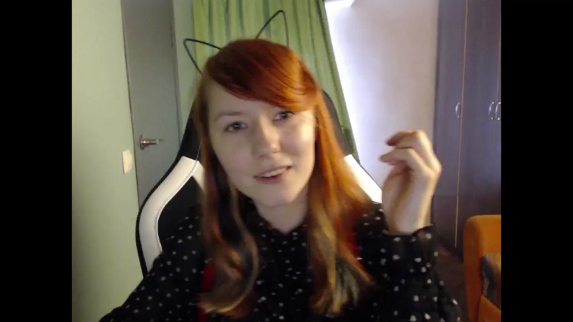 Gallery image thumbnail from NikiFoks18's myfreecams stream on, 08/28/2023, 09:22 image 20 of 20