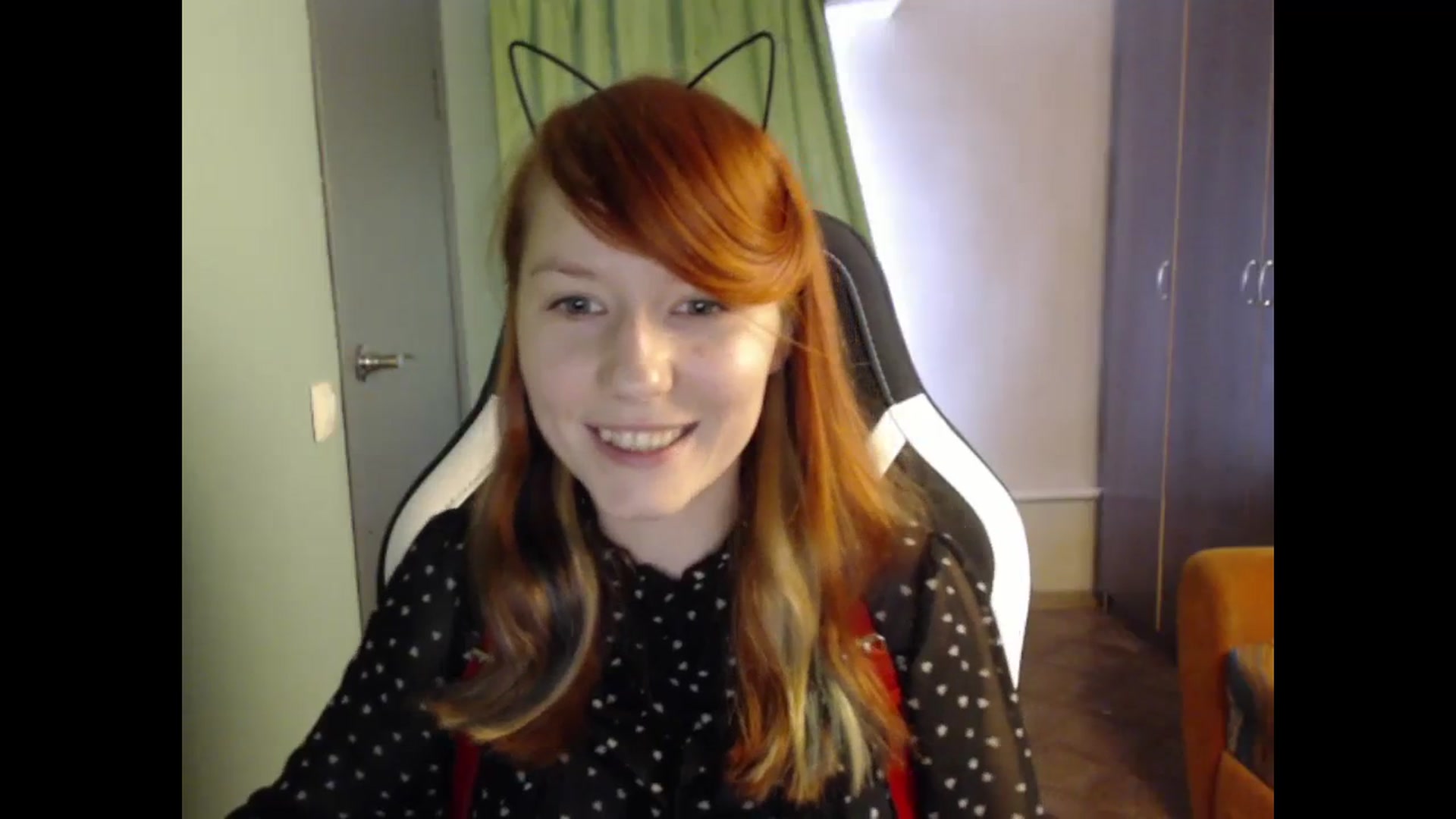 Gallery image thumbnail from NikiFoks18's myfreecams stream on, 08/28/2023, 09:22 image 18 of 20