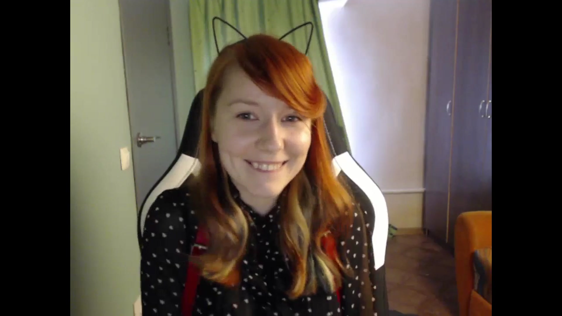 Gallery image thumbnail from NikiFoks18's myfreecams stream on, 08/28/2023, 09:22 image 11 of 20