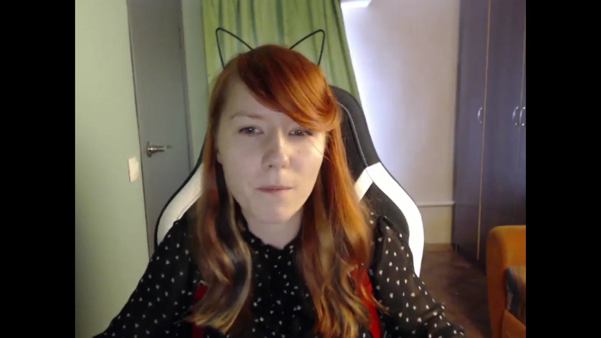 Gallery image thumbnail from NikiFoks18's myfreecams stream on, 08/28/2023, 09:22 image 2 of 20
