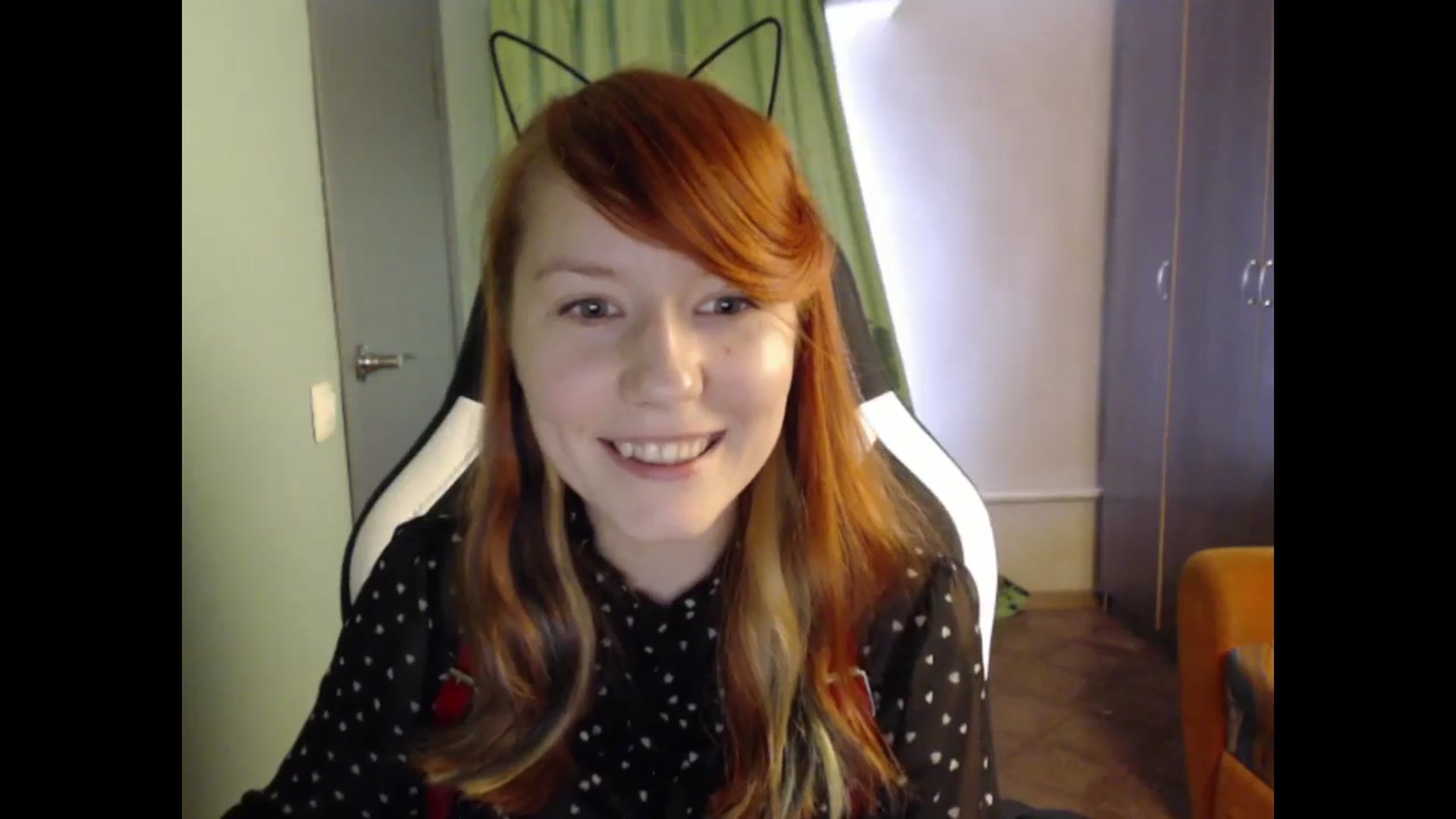 Gallery image thumbnail from NikiFoks18's myfreecams stream on, 08/28/2023, 09:22 image 19 of 20