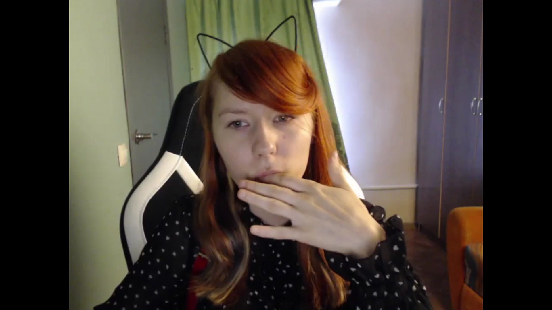 Gallery image thumbnail from NikiFoks18's myfreecams stream on, 08/28/2023, 09:22 image 5 of 20