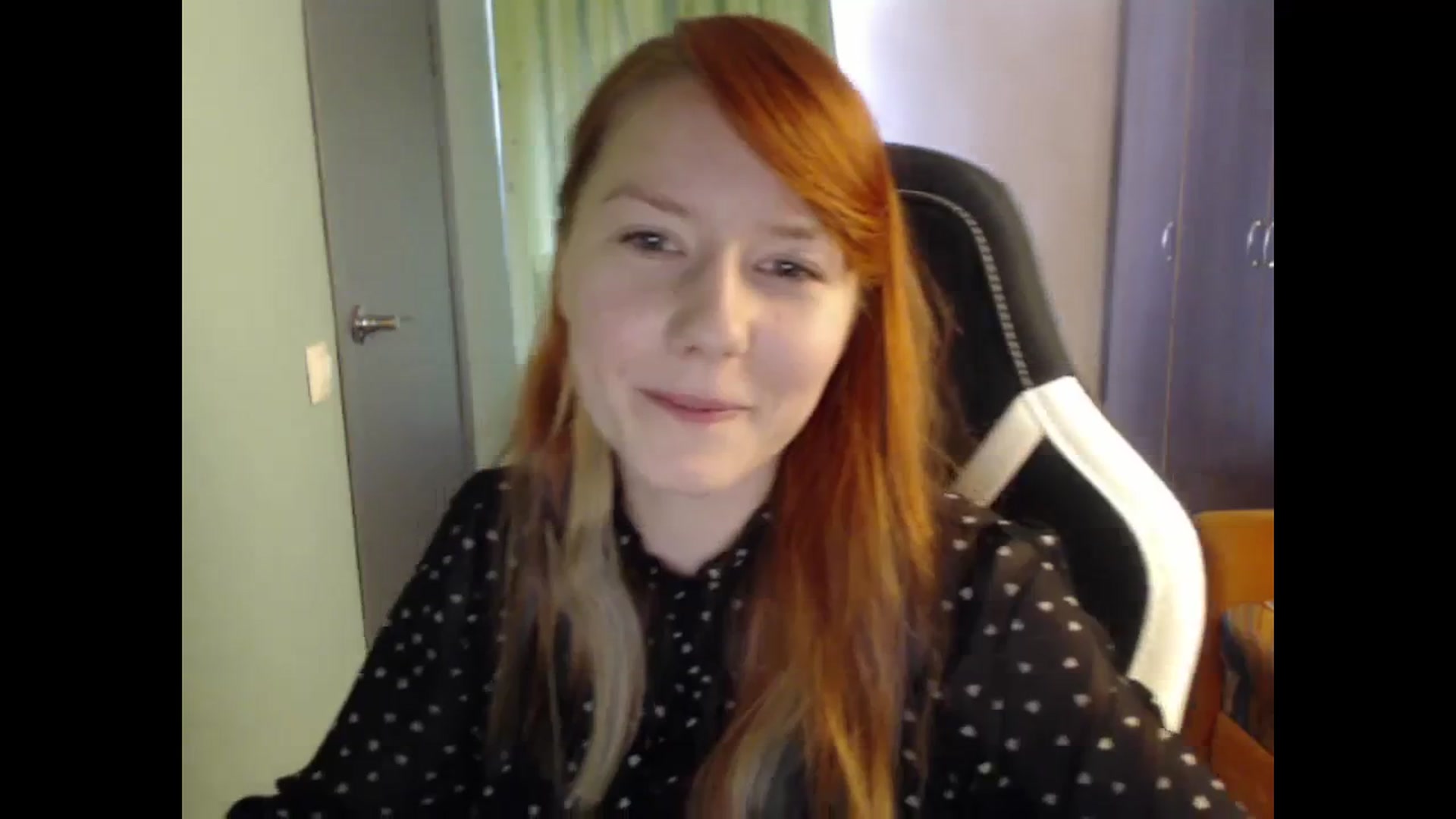 Gallery image thumbnail from NikiFoks18's myfreecams stream on, 08/29/2023, 07:15 image 11 of 20