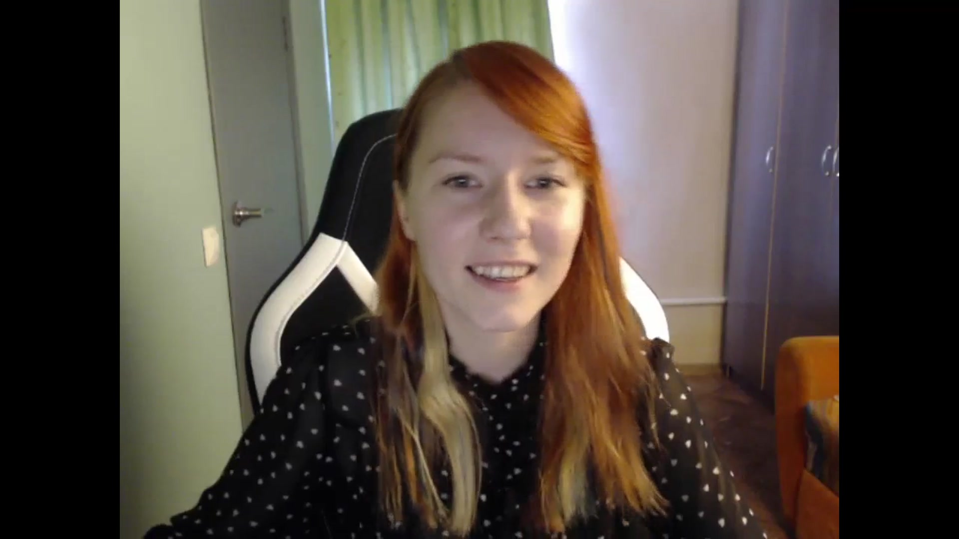Gallery image thumbnail from NikiFoks18's myfreecams stream on, 08/29/2023, 07:15 image 16 of 20