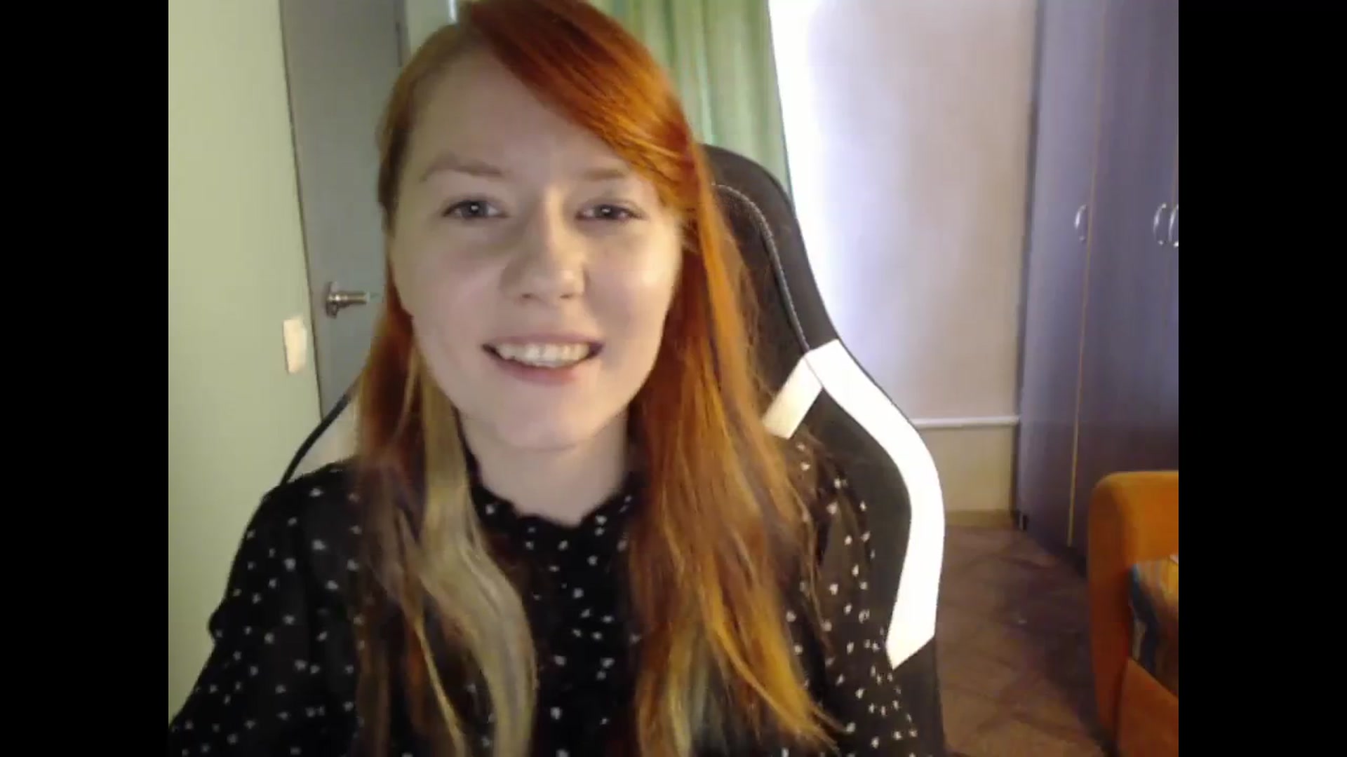 Gallery image thumbnail from NikiFoks18's myfreecams stream on, 08/29/2023, 07:15 image 7 of 20
