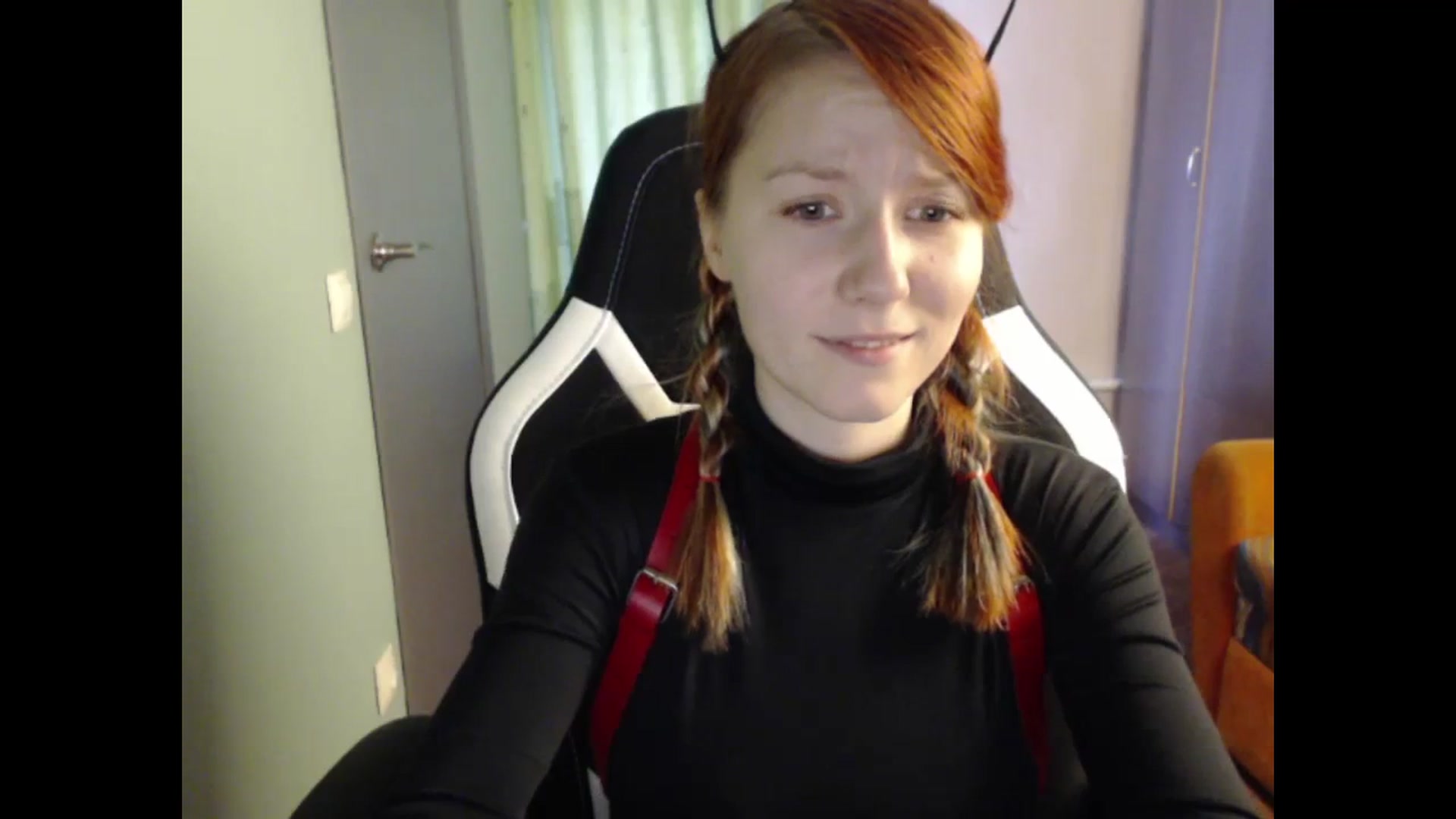 Gallery image thumbnail from NikiFoks18's myfreecams stream on, 09/02/2023, 09:07 image 18 of 20
