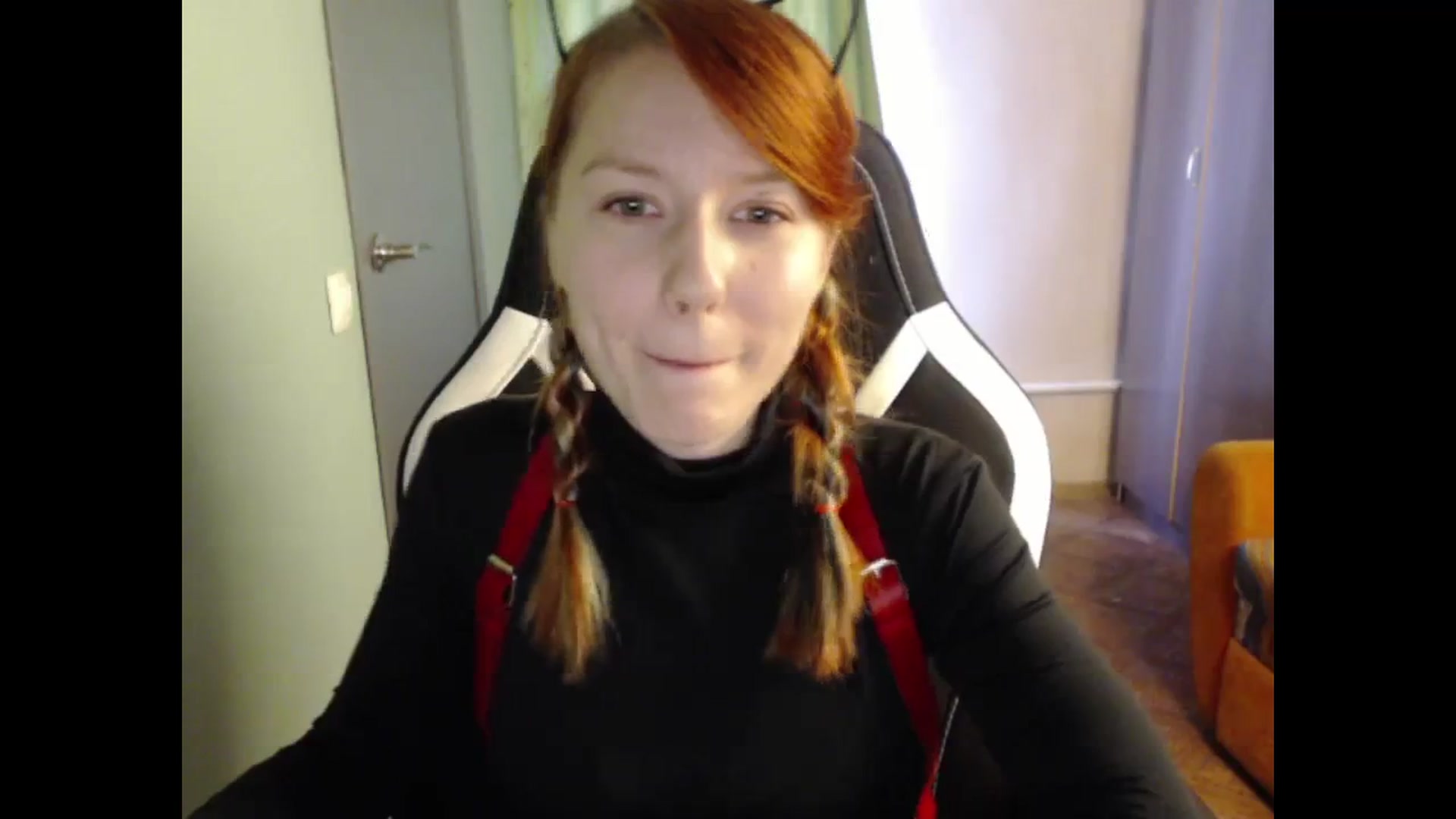 Gallery image thumbnail from NikiFoks18's myfreecams stream on, 09/02/2023, 09:07 image 6 of 20