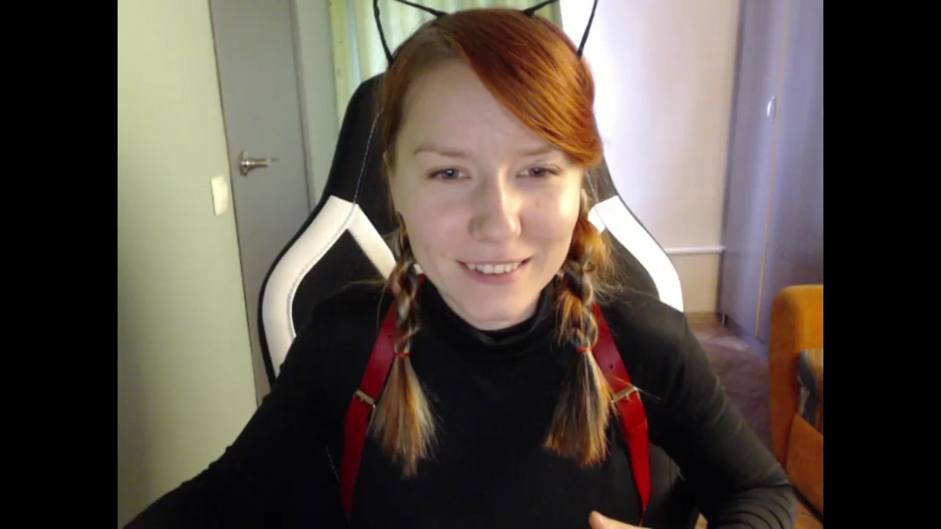 Gallery image thumbnail from NikiFoks18's myfreecams stream on, 09/02/2023, 09:07 image 5 of 20