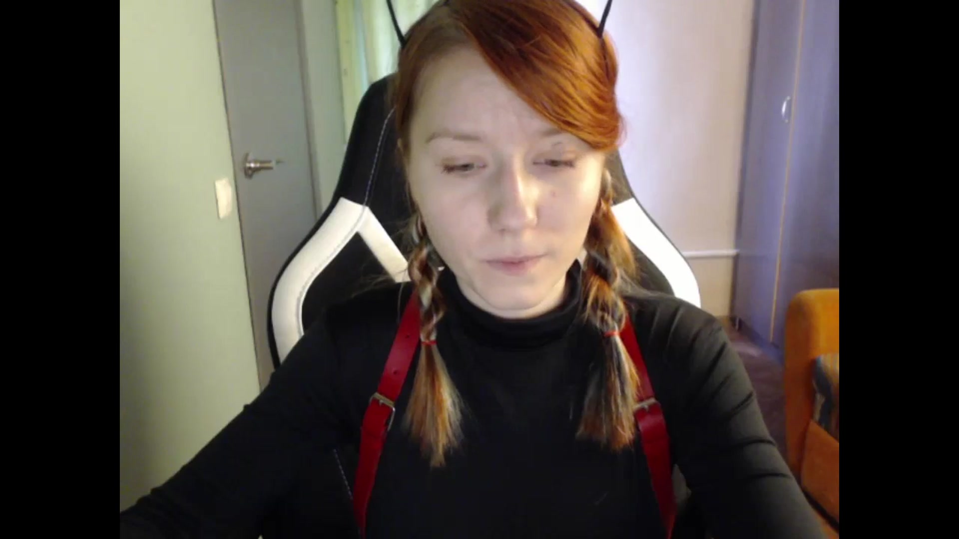 Gallery image thumbnail from NikiFoks18's myfreecams stream on, 09/02/2023, 09:07 image 12 of 20