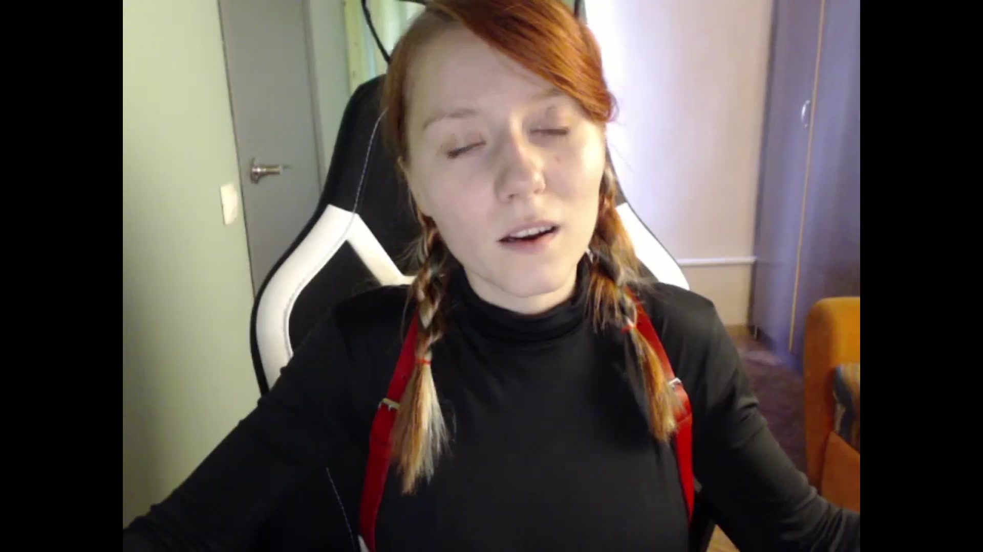 Gallery image thumbnail from NikiFoks18's myfreecams stream on, 09/02/2023, 09:07 image 20 of 20