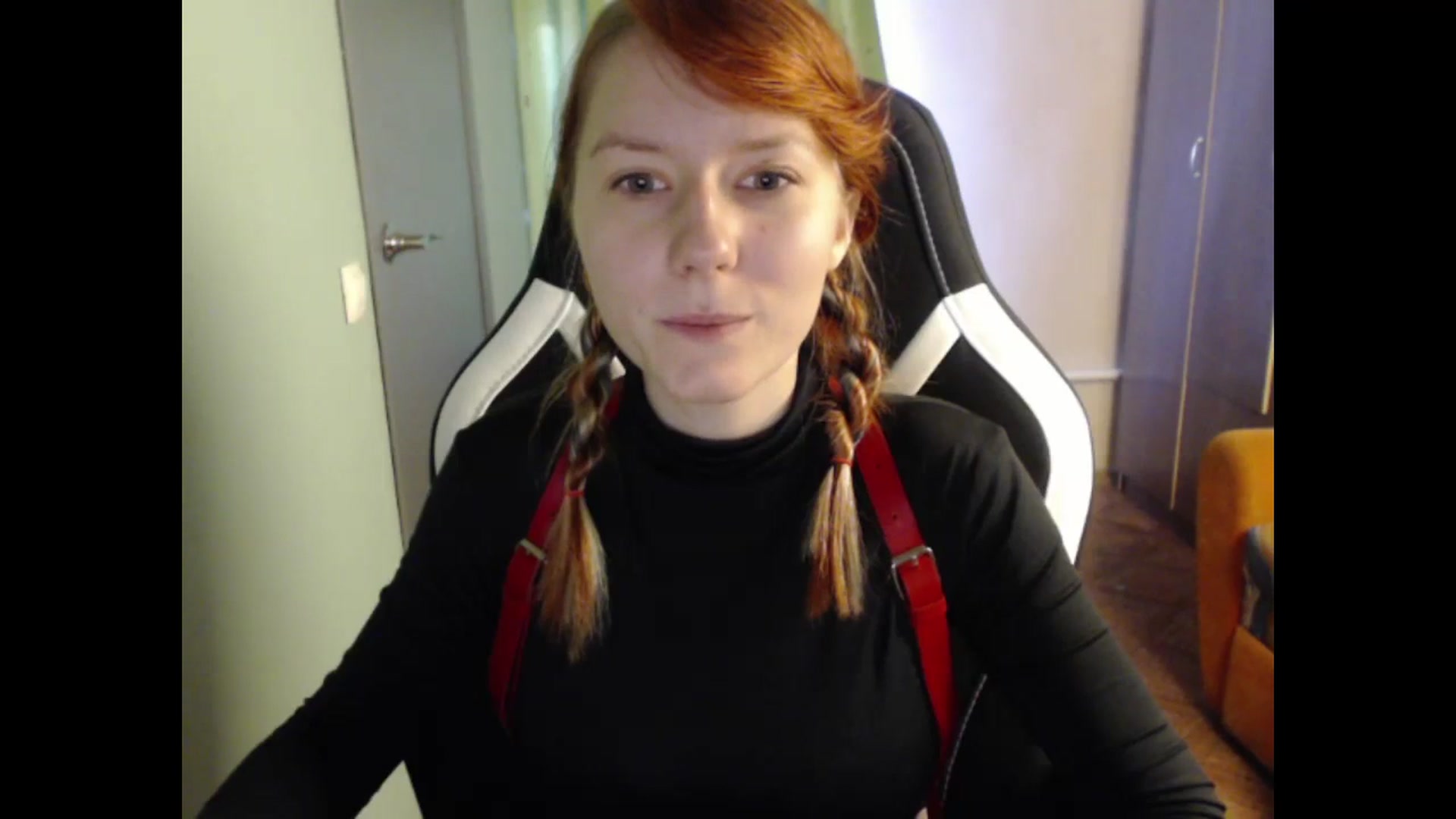 Gallery image thumbnail from NikiFoks18's myfreecams stream on, 09/03/2023, 05:11 image 5 of 20