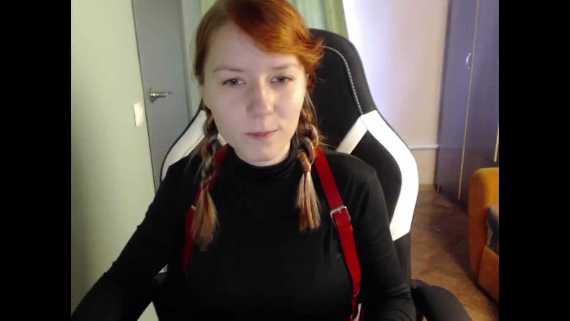 Gallery image thumbnail from NikiFoks18's myfreecams stream on, 09/03/2023, 05:11 image 10 of 20