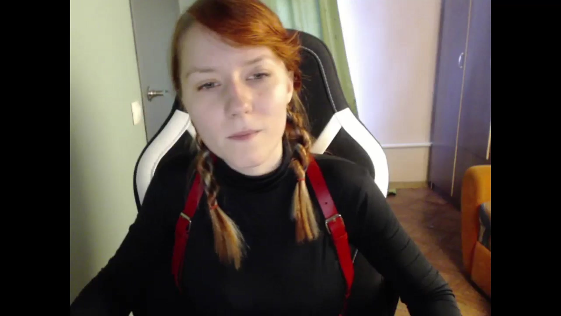 Gallery image thumbnail from NikiFoks18's myfreecams stream on, 09/03/2023, 05:11 image 11 of 20