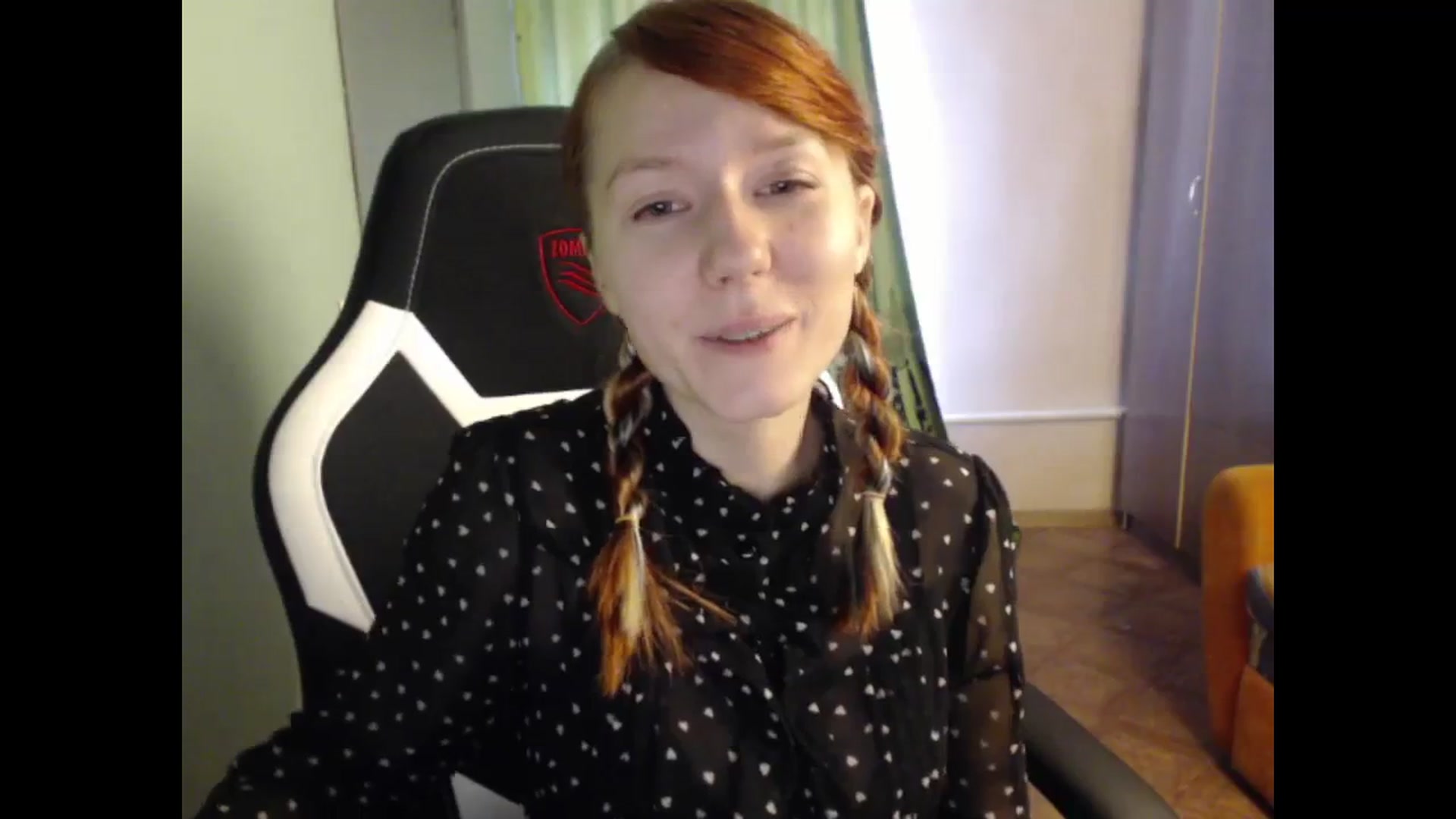 Gallery image thumbnail from NikiFoks18's myfreecams stream on, 09/10/2023, 08:30 image 11 of 20
