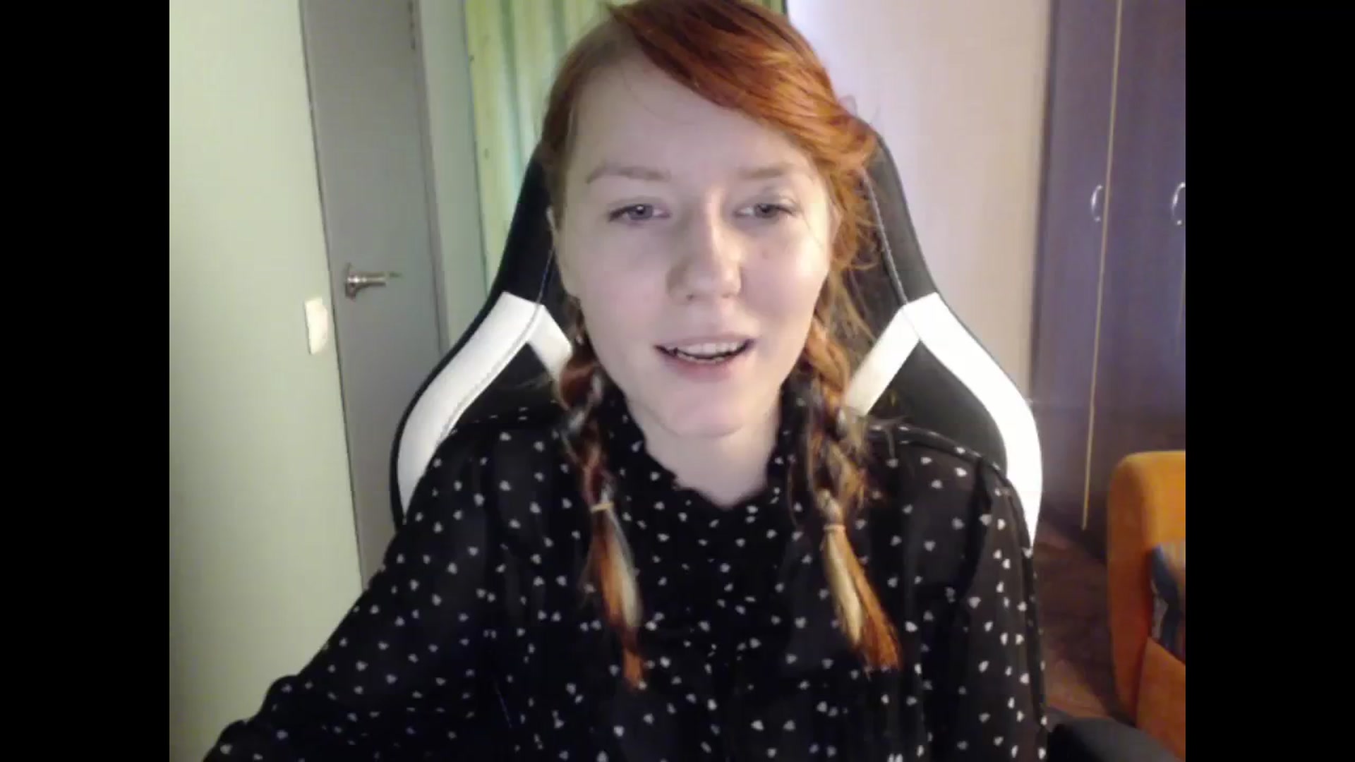 Gallery image thumbnail from NikiFoks18's myfreecams stream on, 09/11/2023, 07:02 image 20 of 20