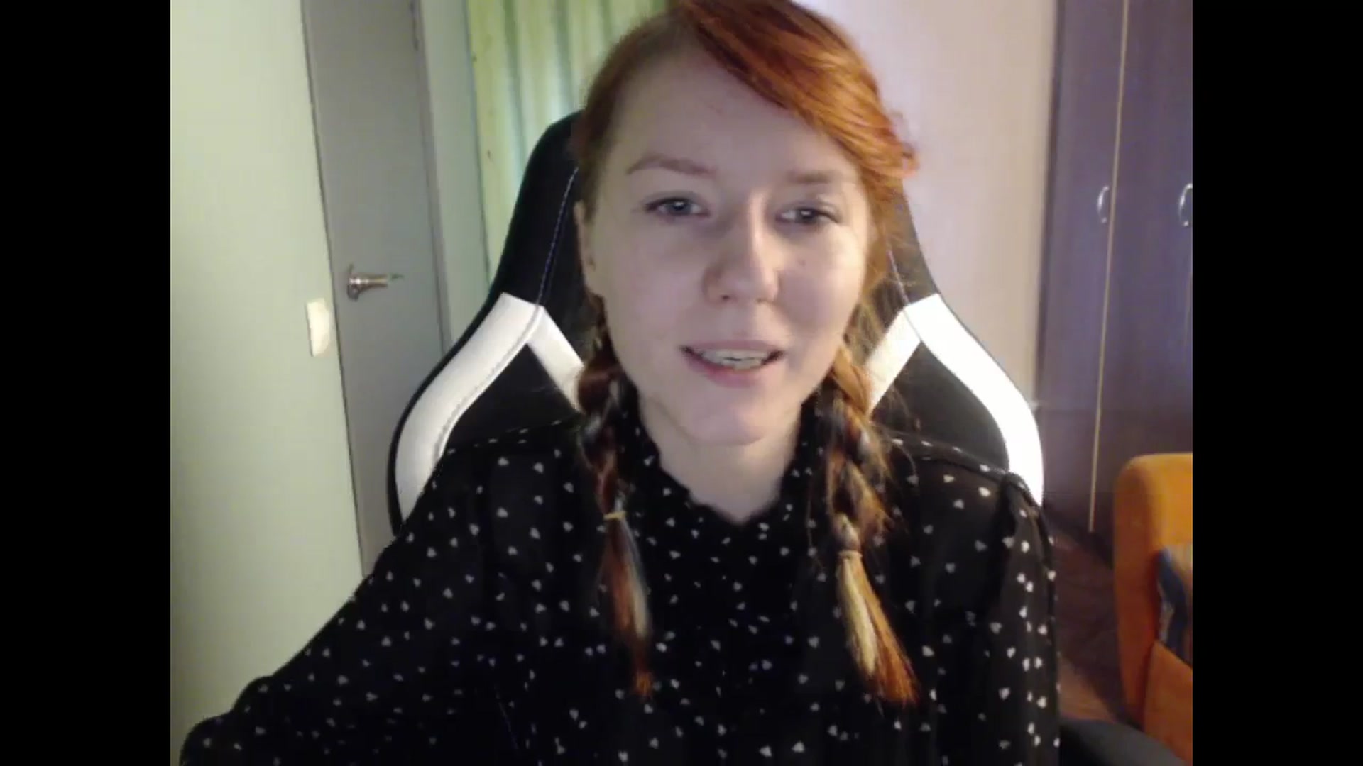 Gallery image thumbnail from NikiFoks18's myfreecams stream on, 09/11/2023, 07:02 image 19 of 20