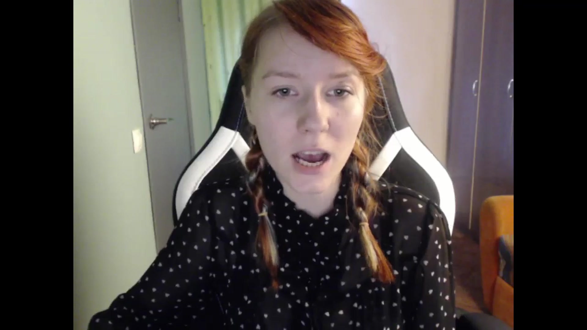 Gallery image thumbnail from NikiFoks18's myfreecams stream on, 09/11/2023, 07:02 image 18 of 20