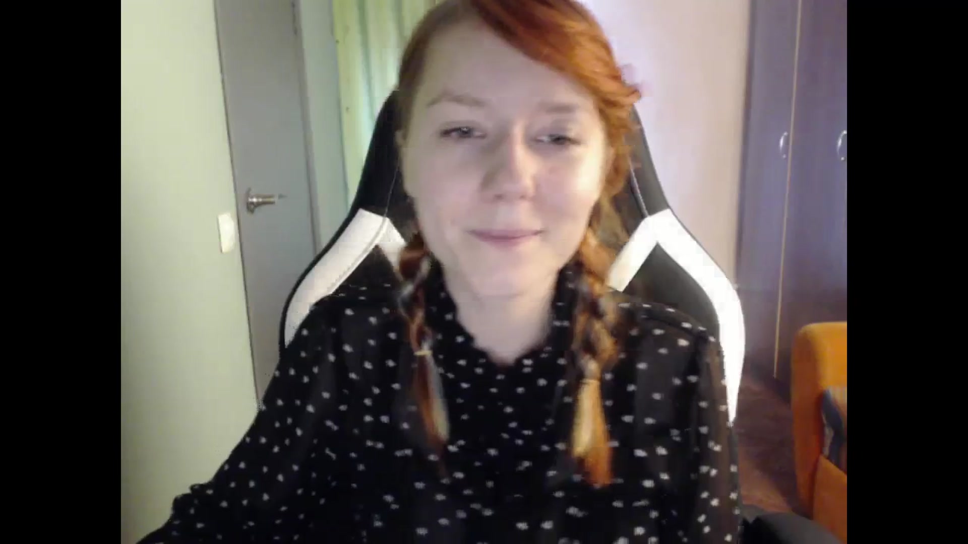 Gallery image thumbnail from NikiFoks18's myfreecams stream on, 09/11/2023, 07:32 image 18 of 20