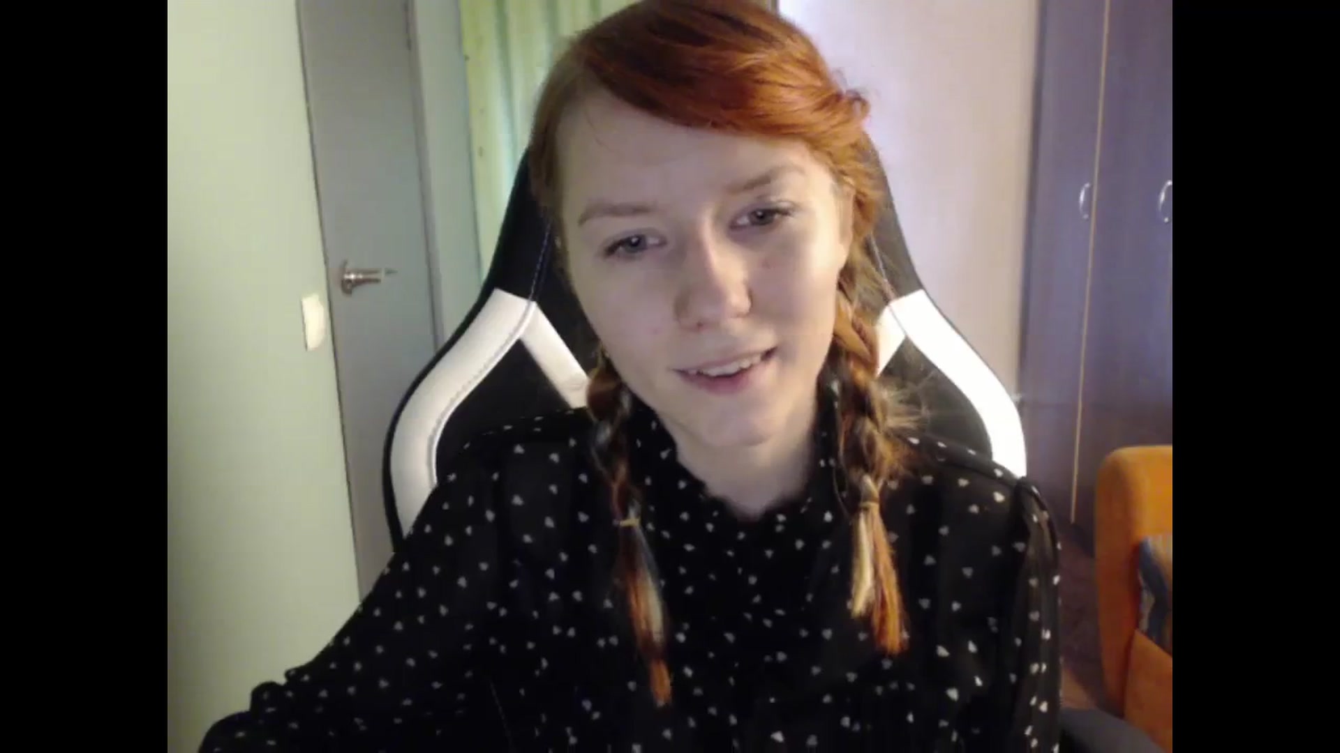 Gallery image thumbnail from NikiFoks18's myfreecams stream on, 09/11/2023, 07:32 image 19 of 20
