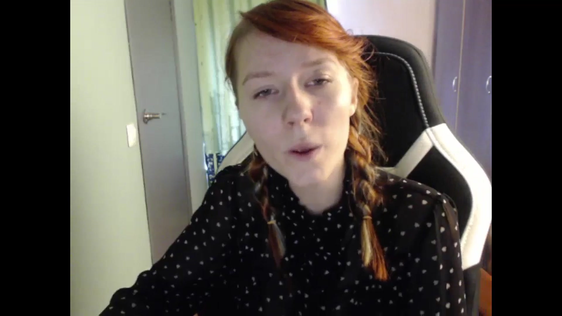 Gallery image thumbnail from NikiFoks18's myfreecams stream on, 09/11/2023, 07:32 image 16 of 20