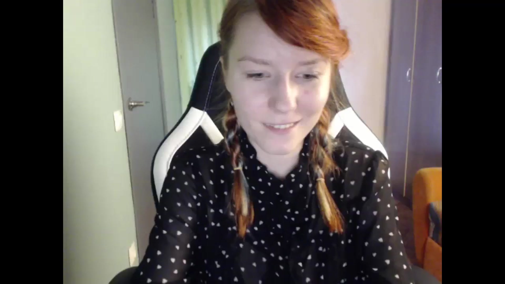 Gallery image thumbnail from NikiFoks18's myfreecams stream on, 09/11/2023, 08:54 image 7 of 20
