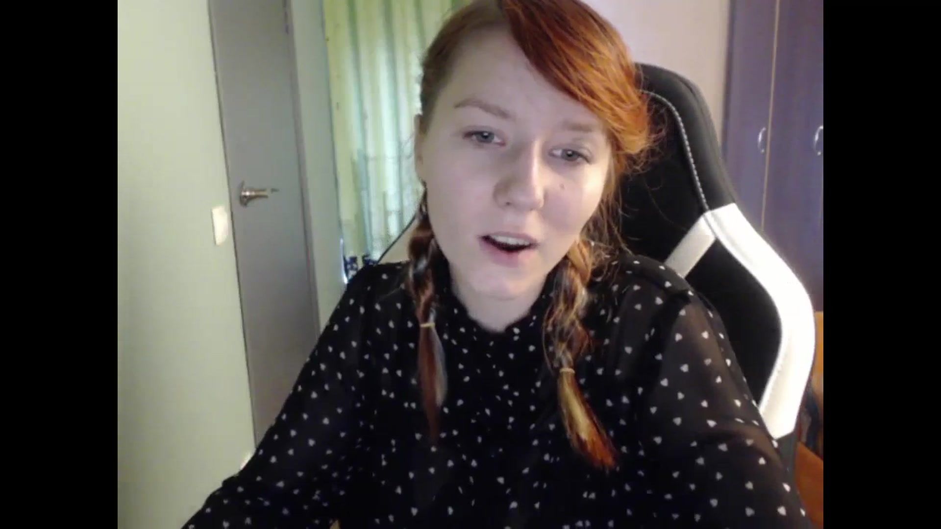 Gallery image thumbnail from NikiFoks18's myfreecams stream on, 09/11/2023, 08:54 image 11 of 20