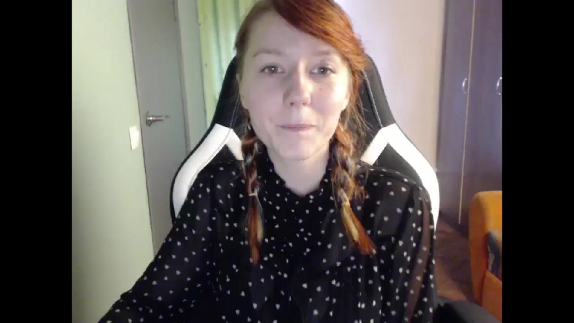 Gallery image thumbnail from NikiFoks18's myfreecams stream on, 09/11/2023, 08:54 image 10 of 20