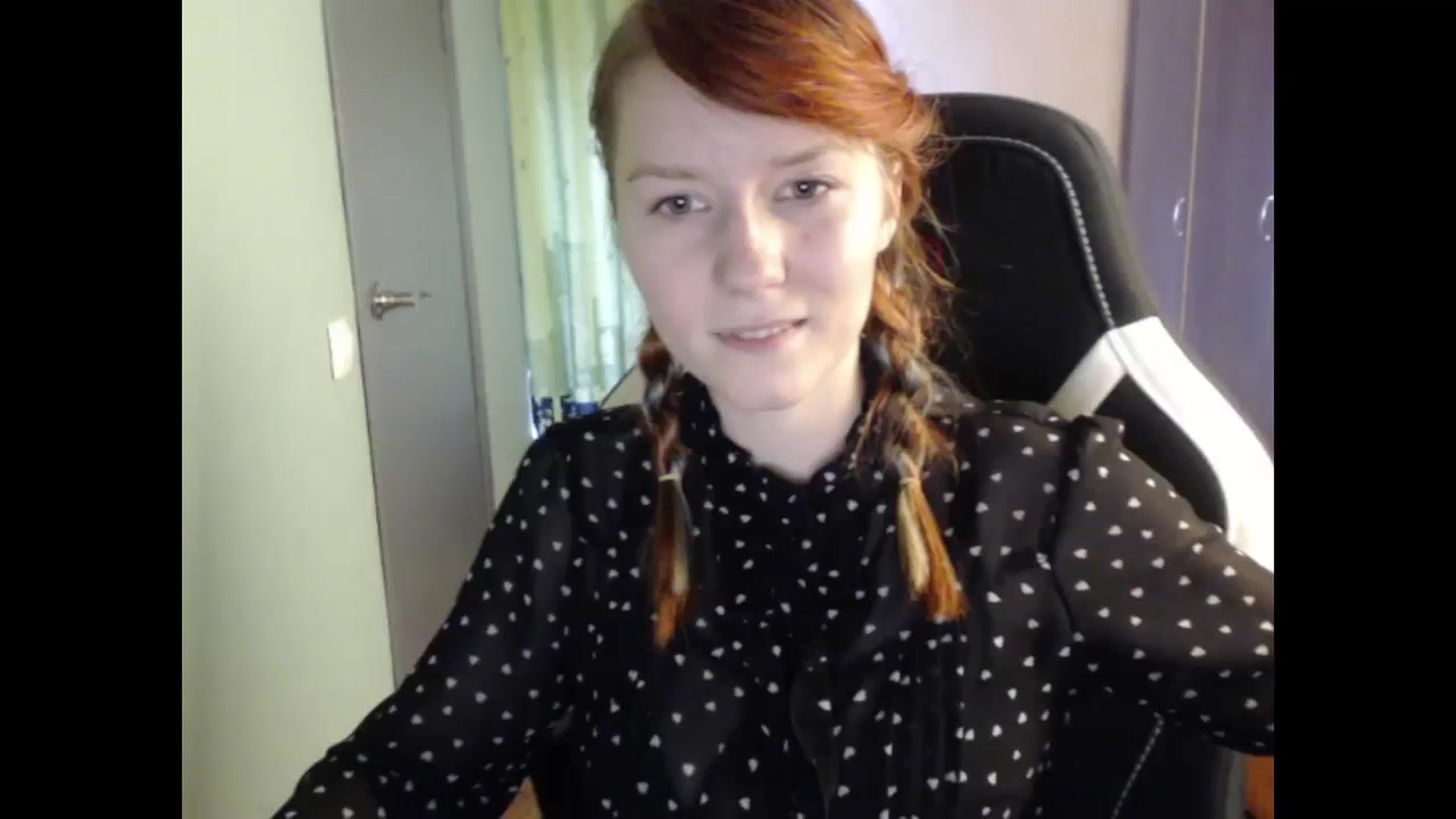 Gallery image thumbnail from NikiFoks18's myfreecams stream on, 09/11/2023, 08:54 image 19 of 20
