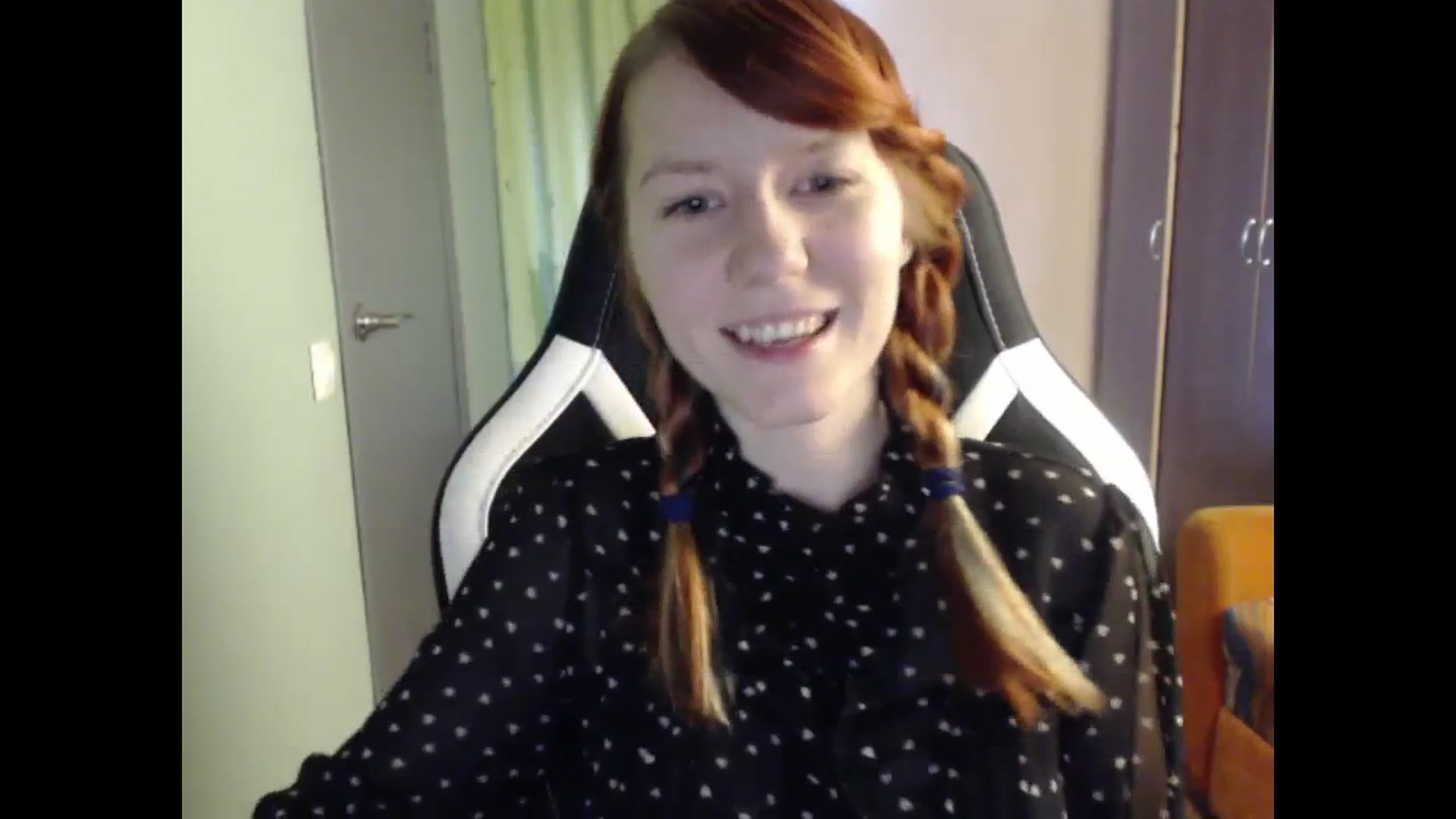 Gallery image thumbnail from NikiFoks18's myfreecams stream on, 09/12/2023, 07:57 image 3 of 20