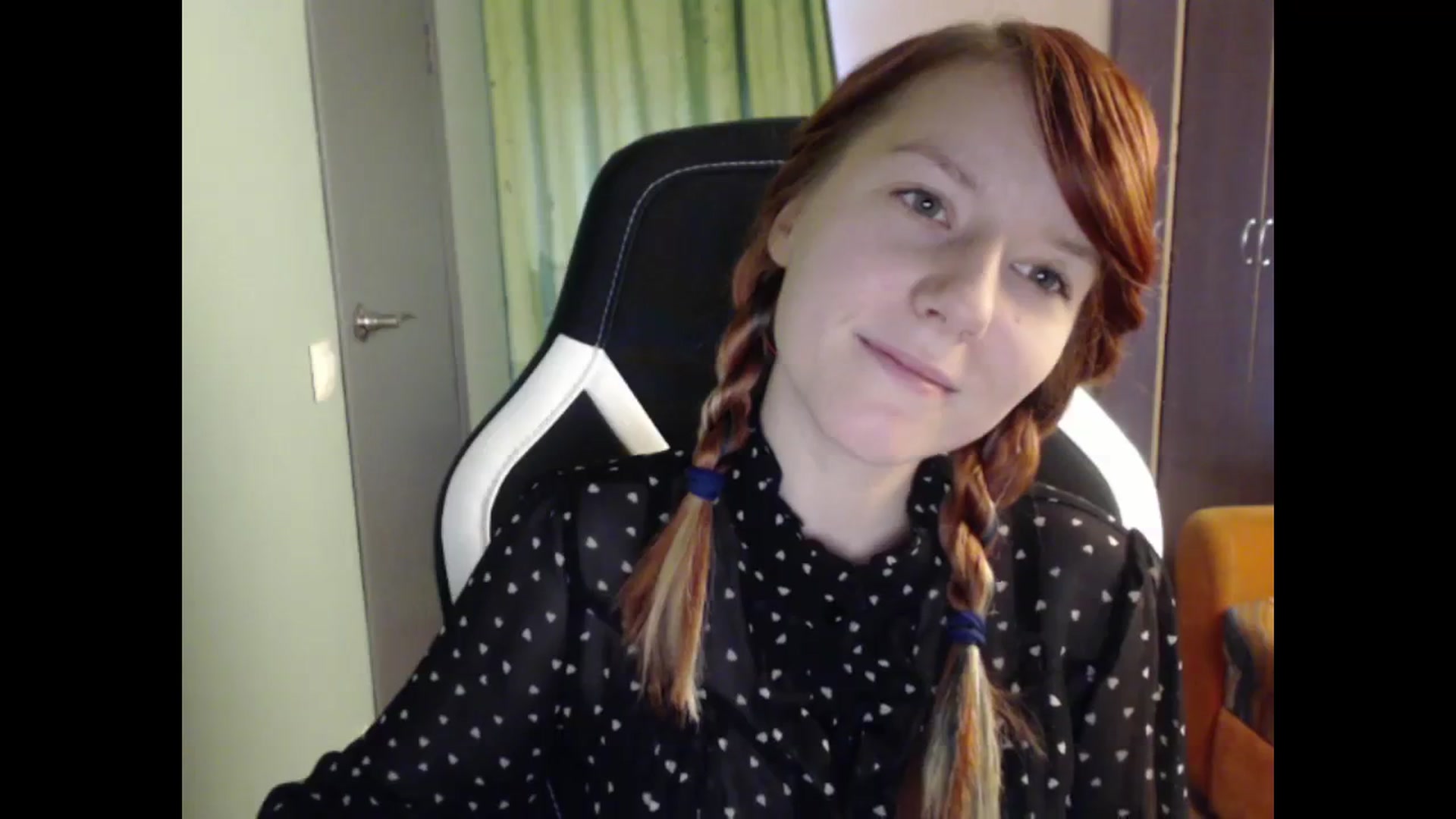 Gallery image thumbnail from NikiFoks18's myfreecams stream on, 09/12/2023, 07:57 image 2 of 20