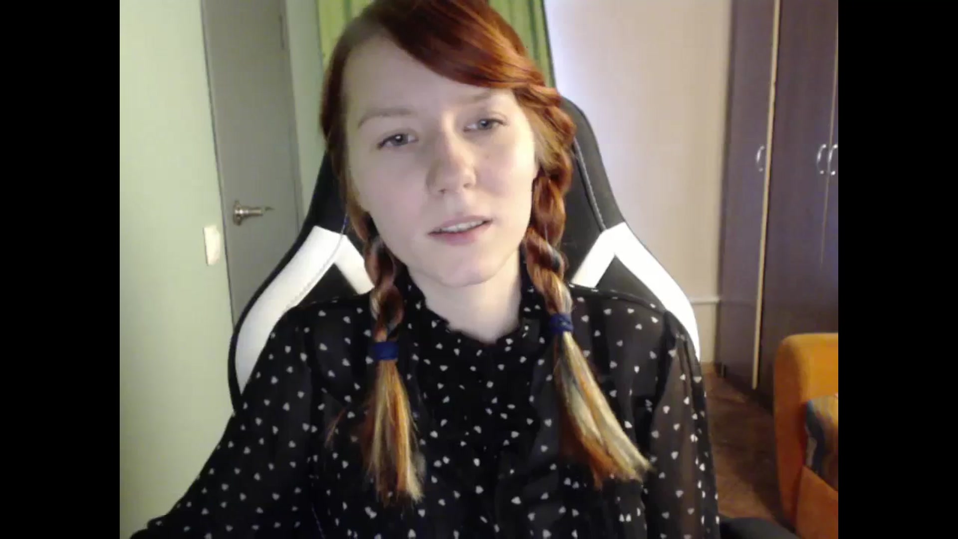 Gallery image thumbnail from NikiFoks18's myfreecams stream on, 09/12/2023, 07:57 image 8 of 20