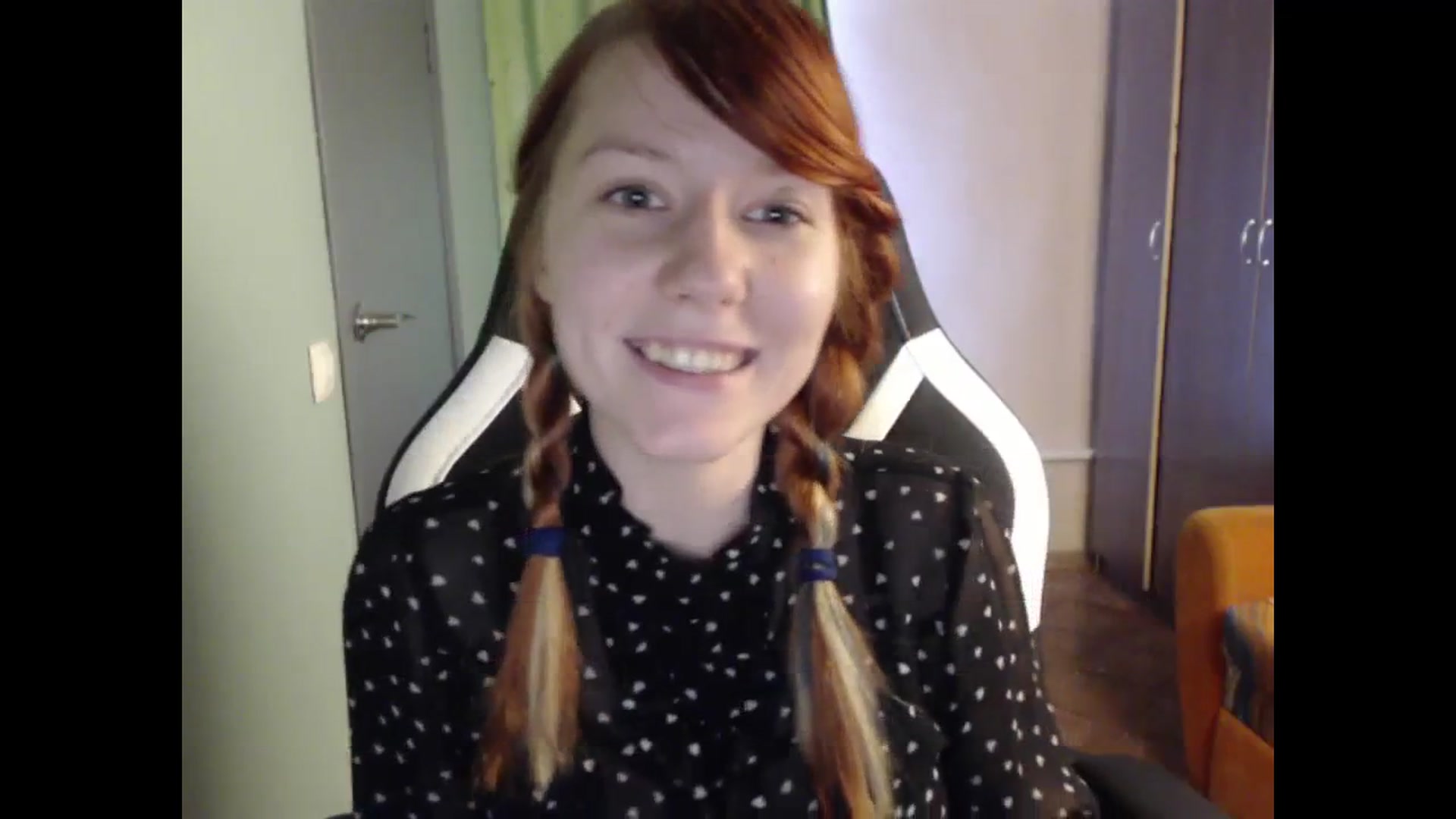 Gallery image thumbnail from NikiFoks18's myfreecams stream on, 09/12/2023, 08:43 image 2 of 20