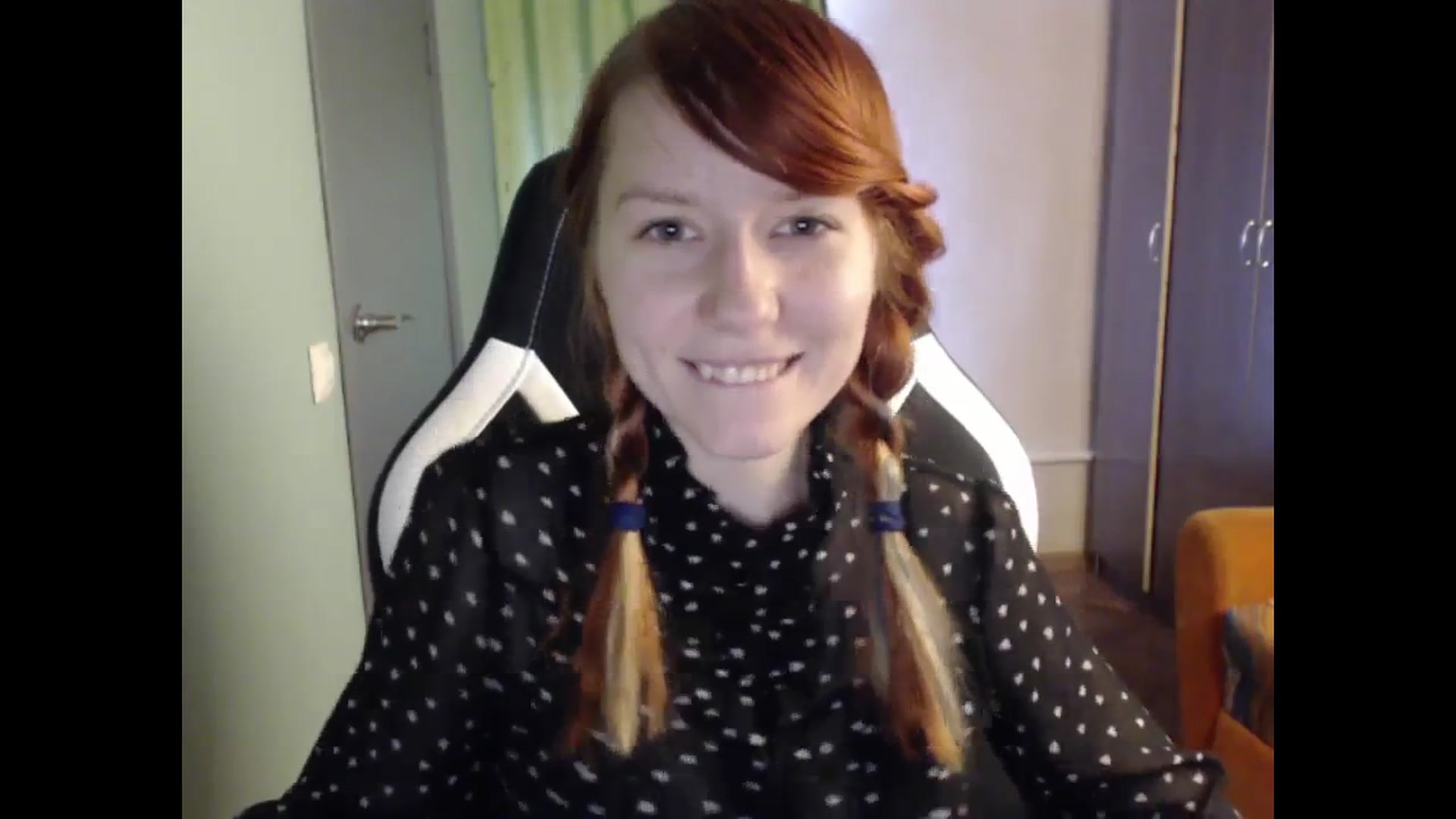 Gallery image thumbnail from NikiFoks18's myfreecams stream on, 09/12/2023, 08:43 image 3 of 20