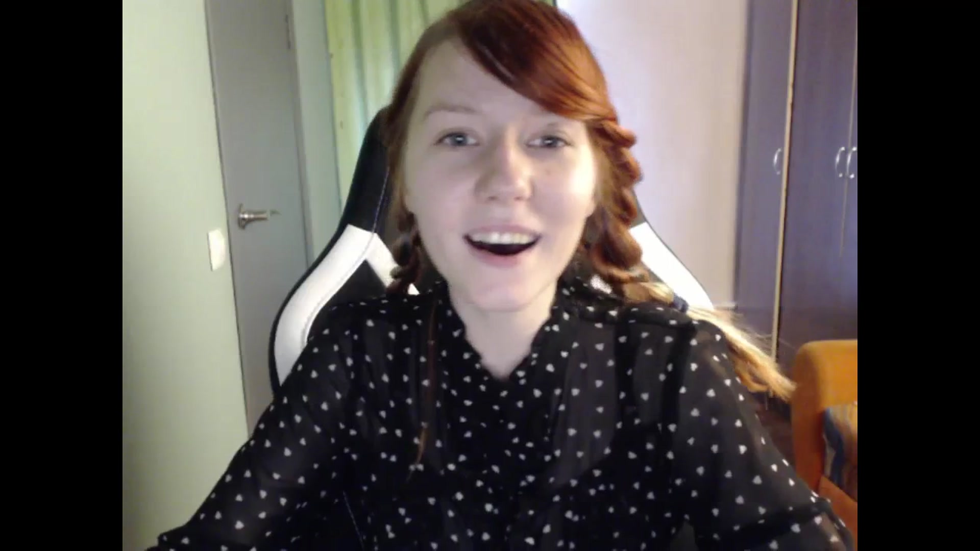 Gallery image thumbnail from NikiFoks18's myfreecams stream on, 09/12/2023, 08:43 image 9 of 20