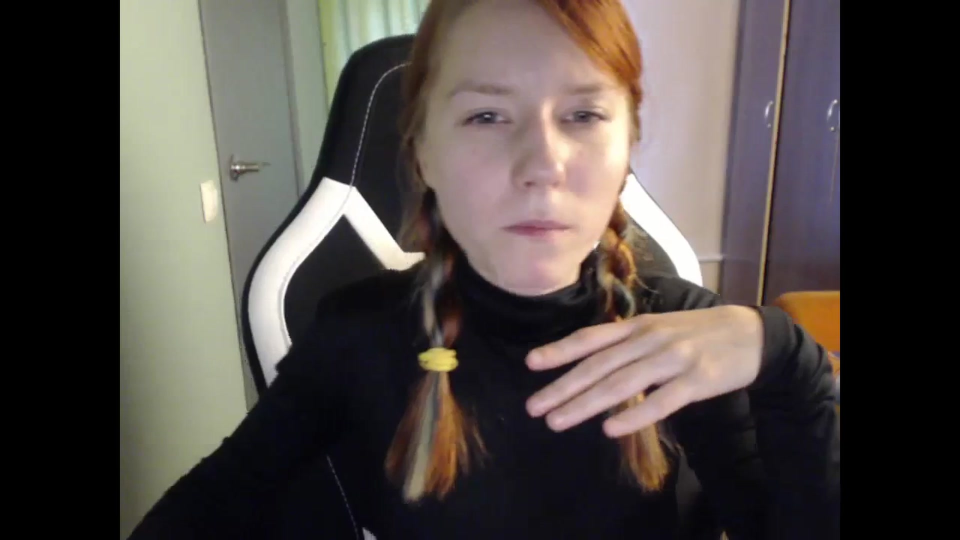 Gallery image thumbnail from NikiFoks18's myfreecams stream on, 09/14/2023, 09:18 image 12 of 20