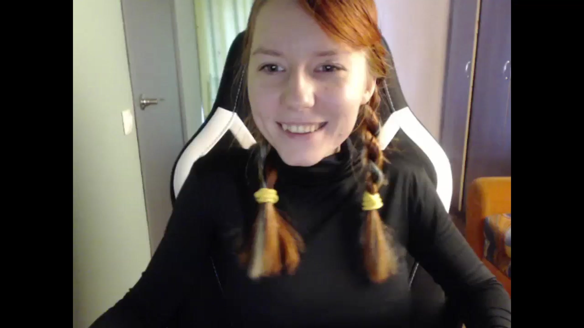 Gallery image thumbnail from NikiFoks18's myfreecams stream on, 09/14/2023, 09:18 image 4 of 20