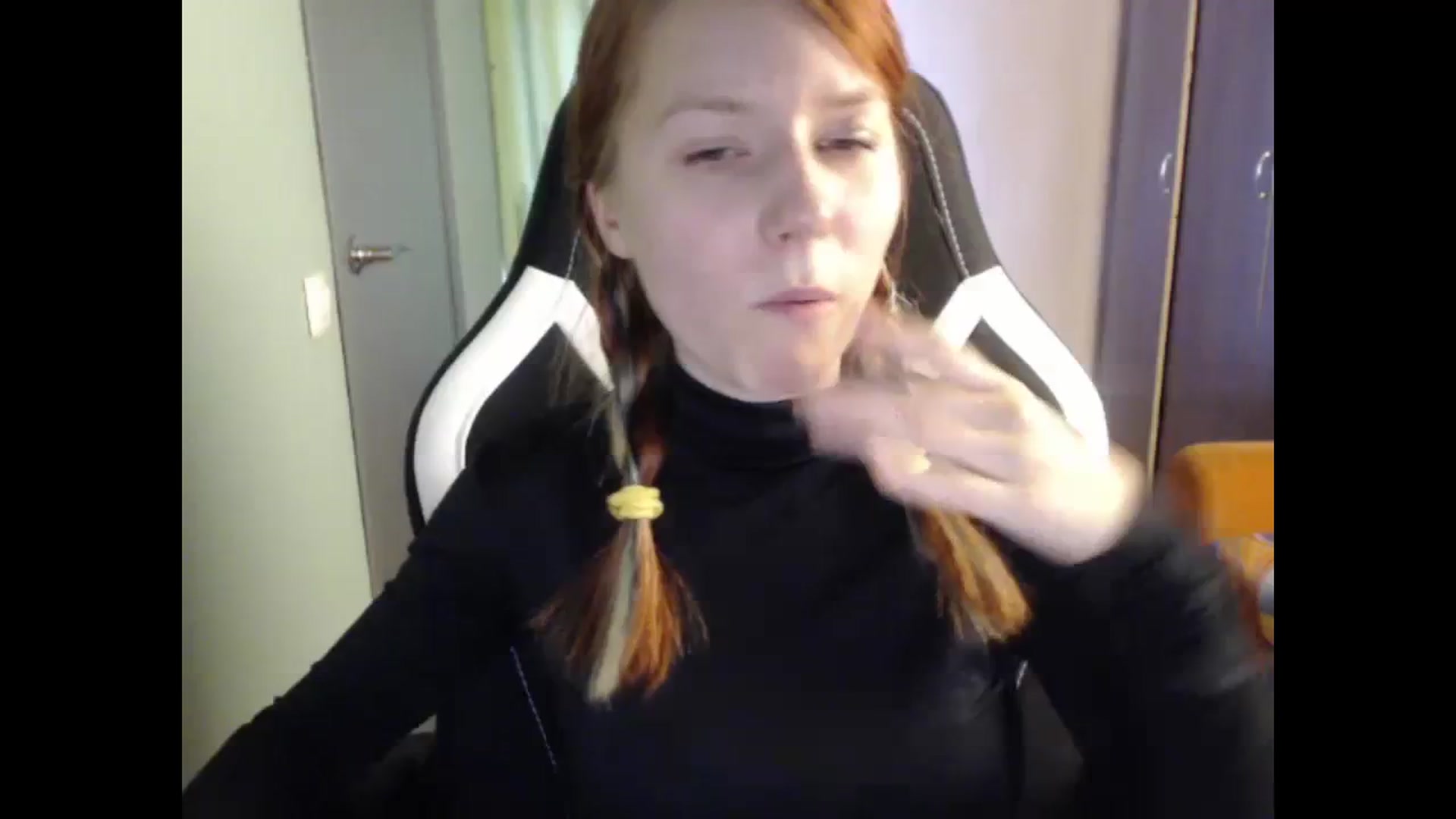 Gallery image thumbnail from NikiFoks18's myfreecams stream on, 09/14/2023, 09:18 image 20 of 20