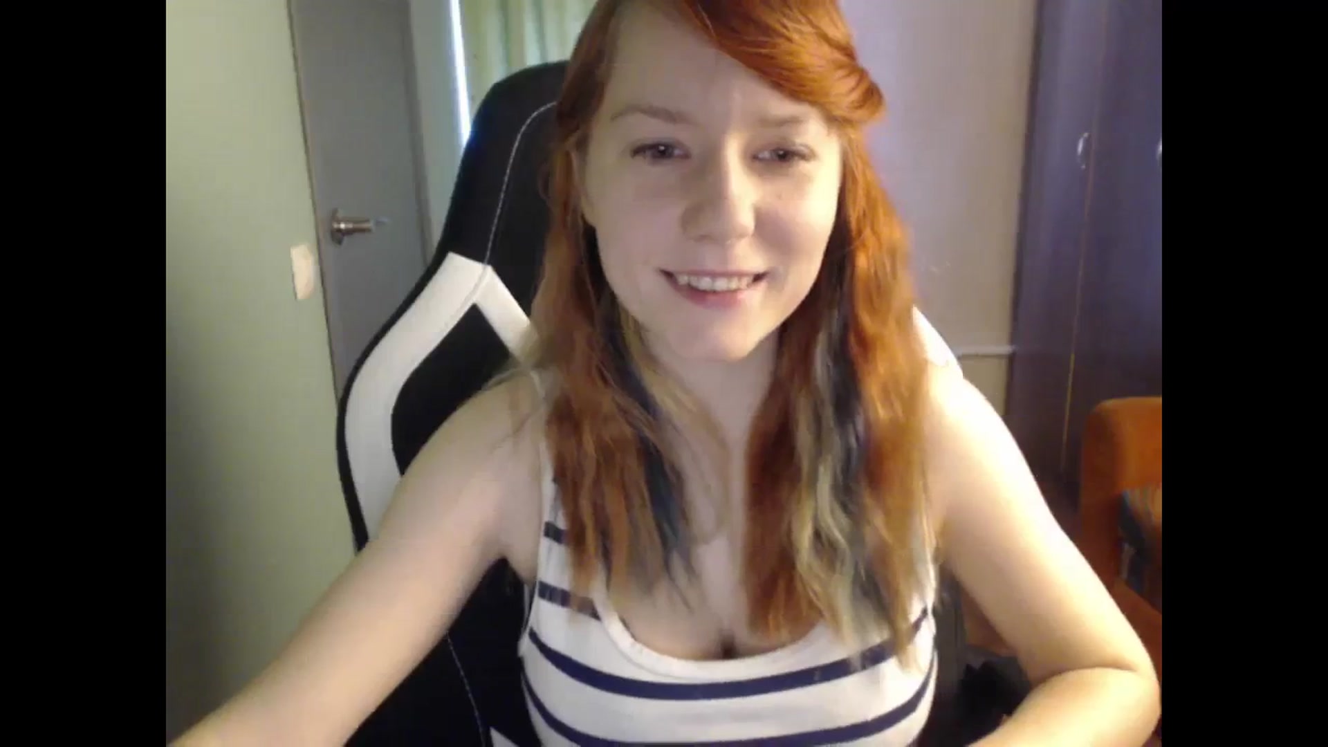 Gallery image thumbnail from NikiFoks18's myfreecams stream on, 09/23/2023, 08:13 image 2 of 20