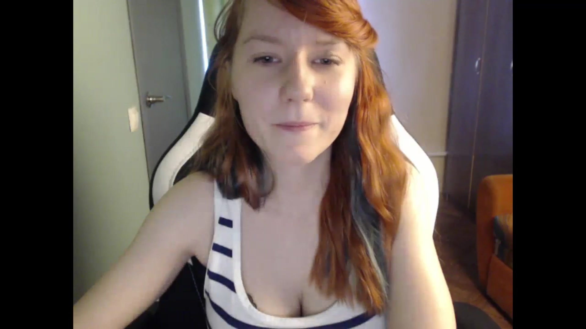 Gallery image thumbnail from NikiFoks18's myfreecams stream on, 09/23/2023, 09:21 image 11 of 20