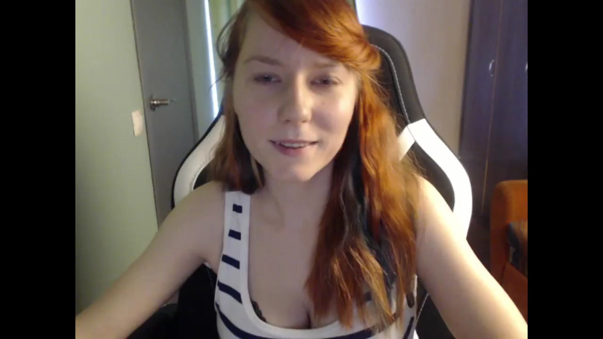 Gallery image thumbnail from NikiFoks18's myfreecams stream on, 09/23/2023, 09:21 image 3 of 20
