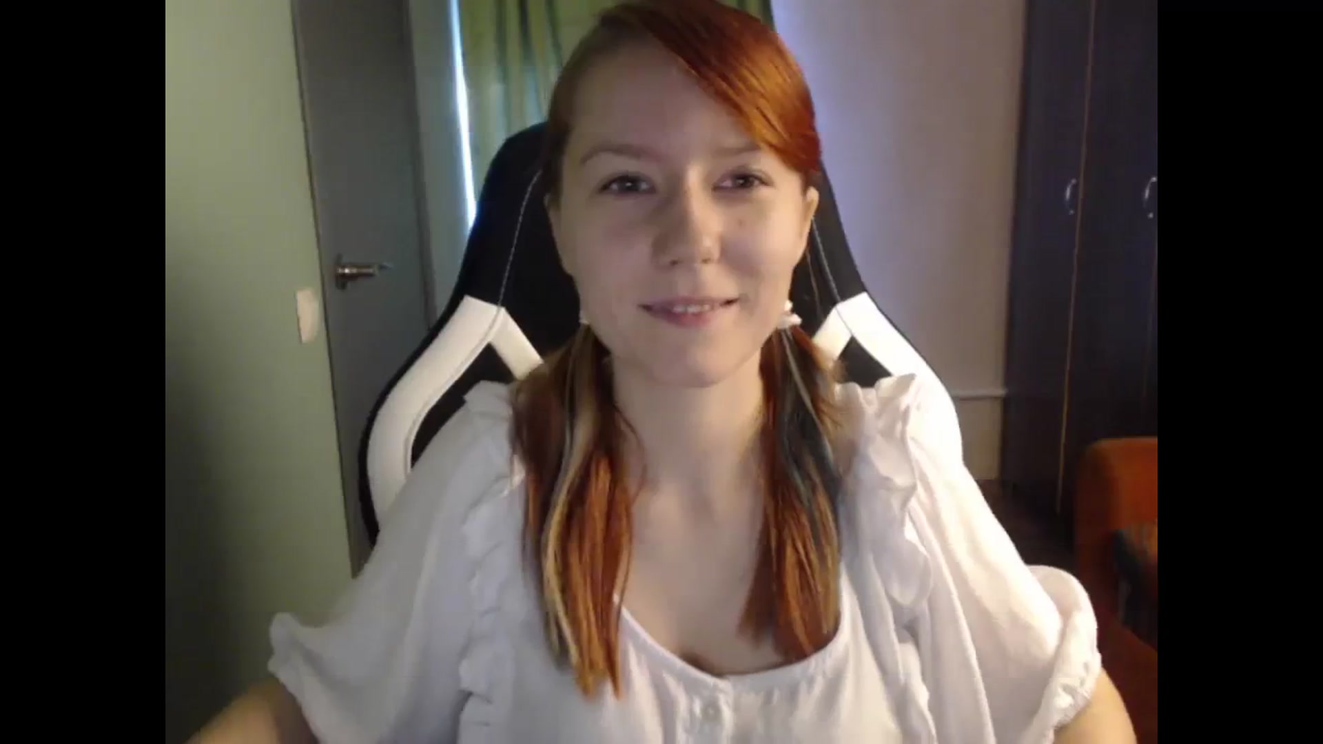 Gallery image thumbnail from NikiFoks18's myfreecams stream on, 09/24/2023, 05:39 image 3 of 20