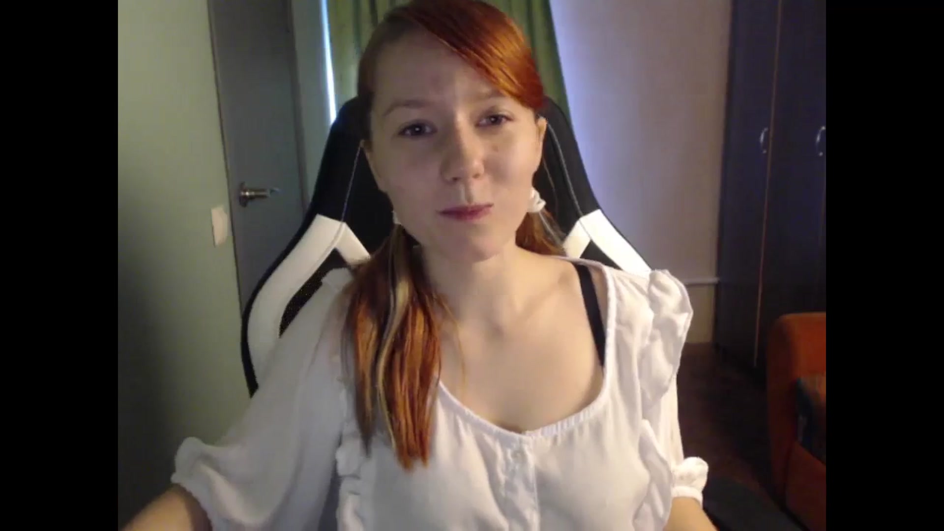 Gallery image thumbnail from NikiFoks18's myfreecams stream on, 09/24/2023, 05:39 image 10 of 20