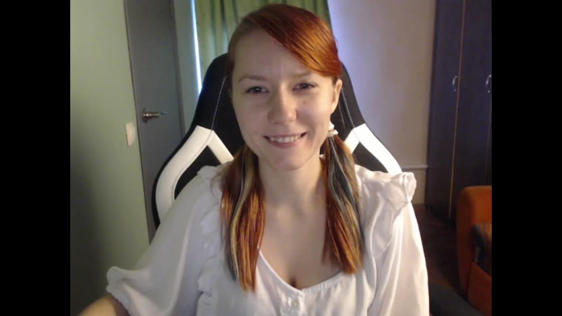 Gallery image thumbnail from NikiFoks18's myfreecams stream on, 09/24/2023, 05:39 image 1 of 20