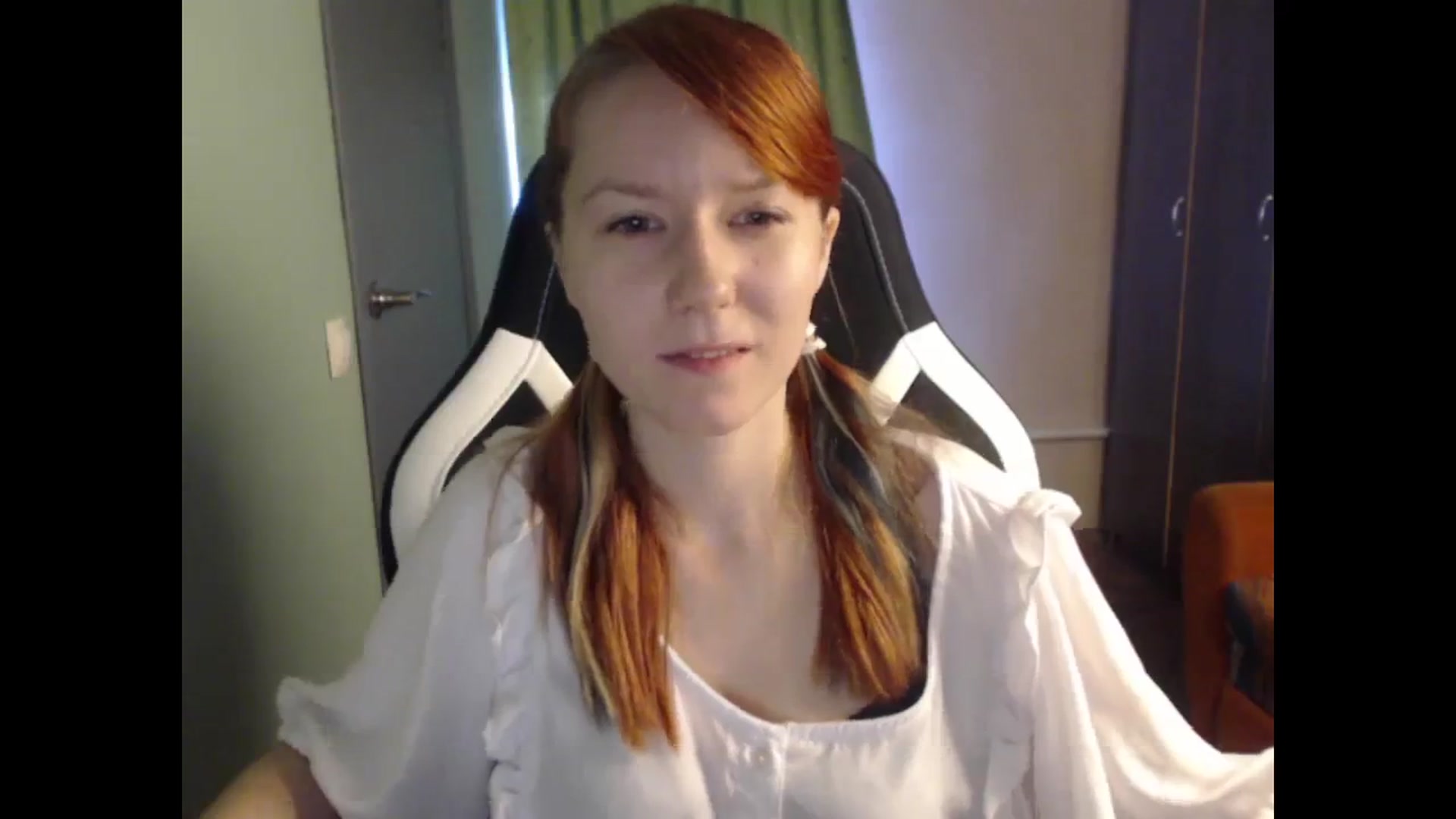 Gallery image thumbnail from NikiFoks18's myfreecams stream on, 09/24/2023, 05:39 image 7 of 20