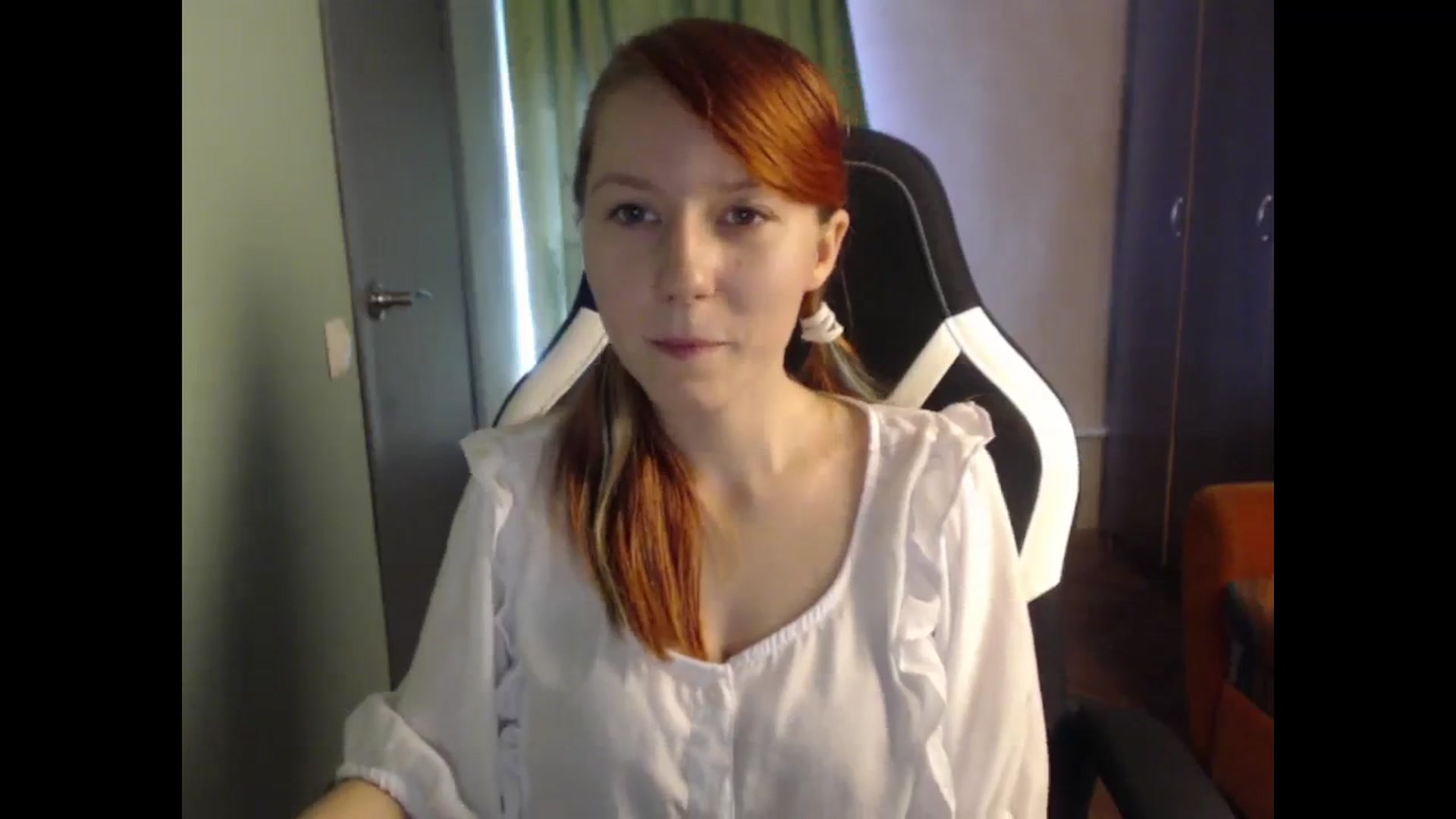 Gallery image thumbnail from NikiFoks18's myfreecams stream on, 09/24/2023, 05:39 image 17 of 20