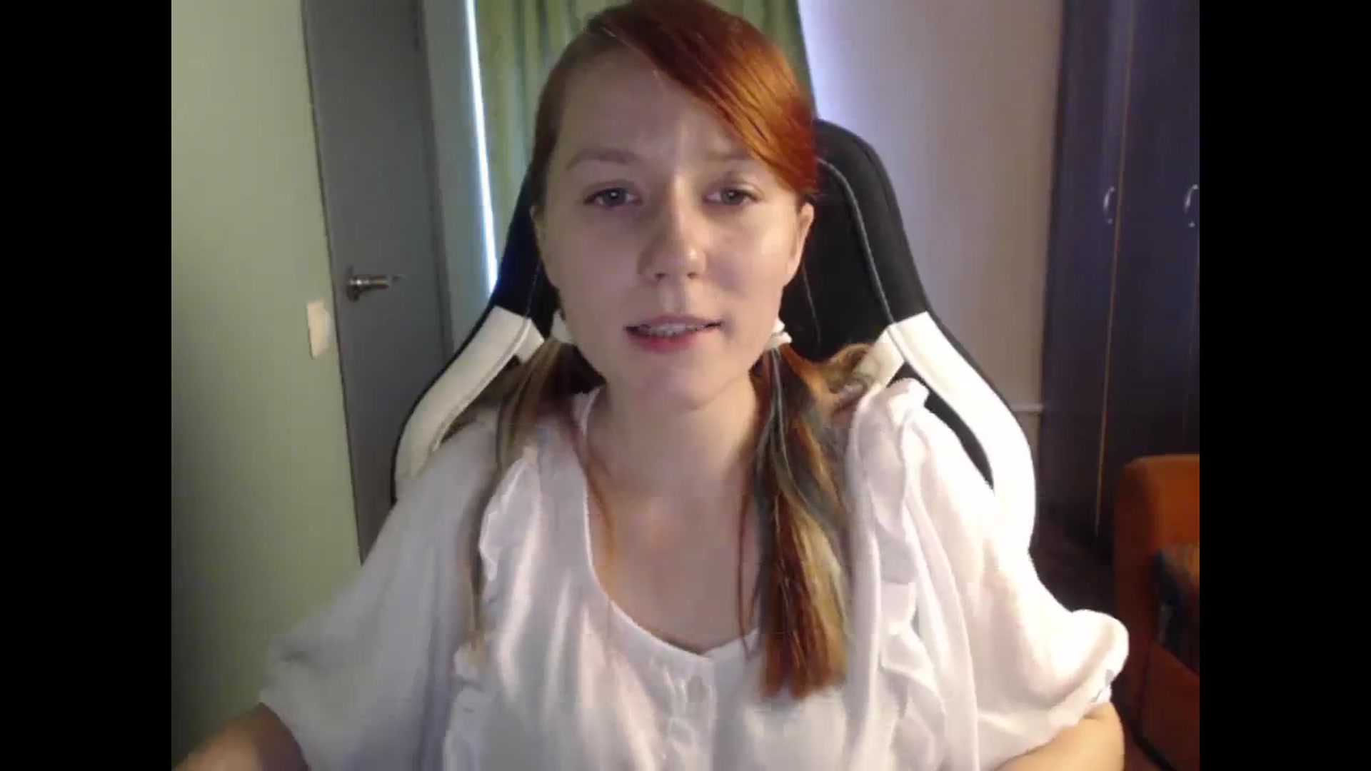 Gallery image thumbnail from NikiFoks18's myfreecams stream on, 09/24/2023, 08:55 image 11 of 20
