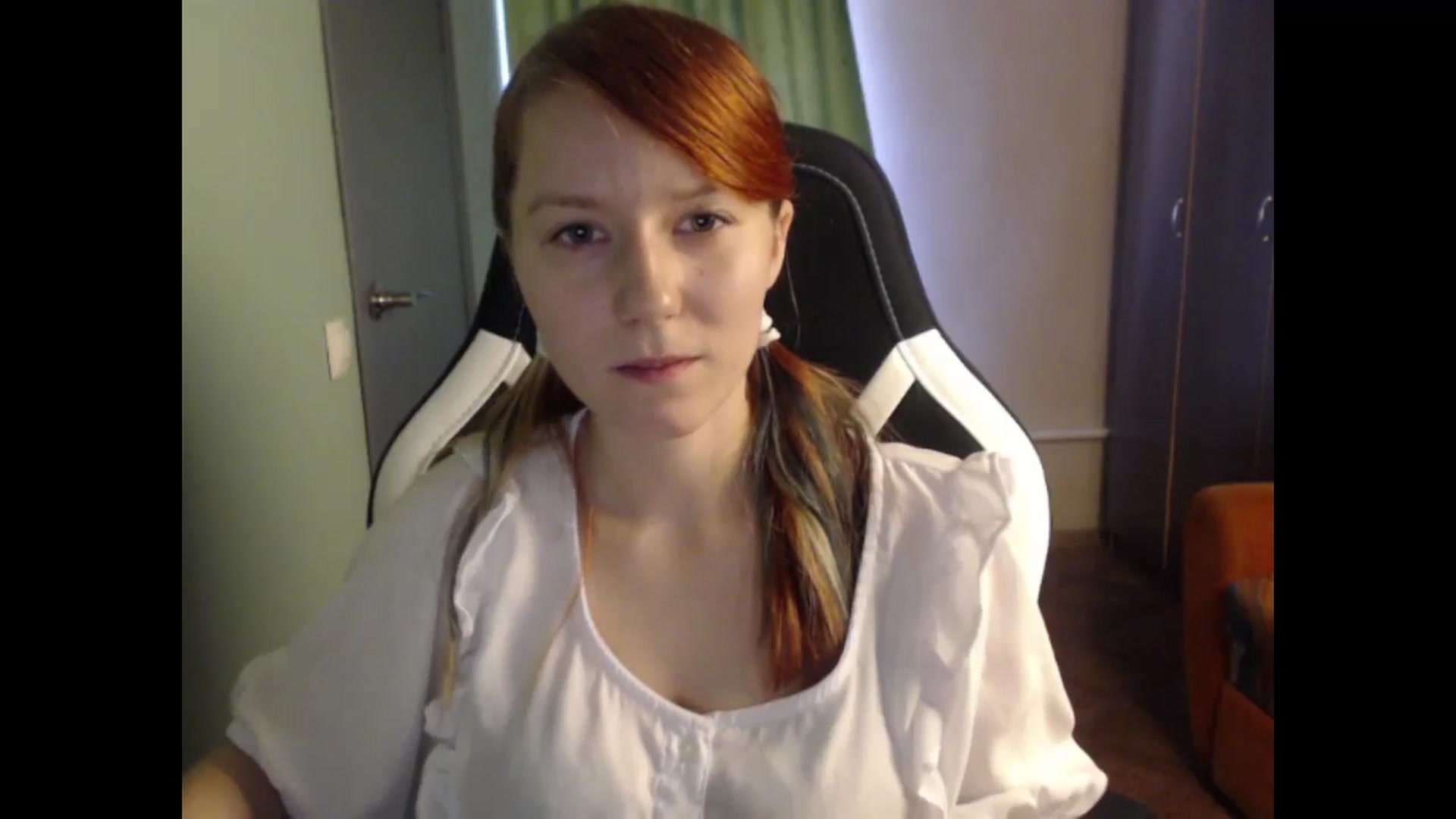 Gallery image thumbnail from NikiFoks18's myfreecams stream on, 09/24/2023, 08:55 image 4 of 20
