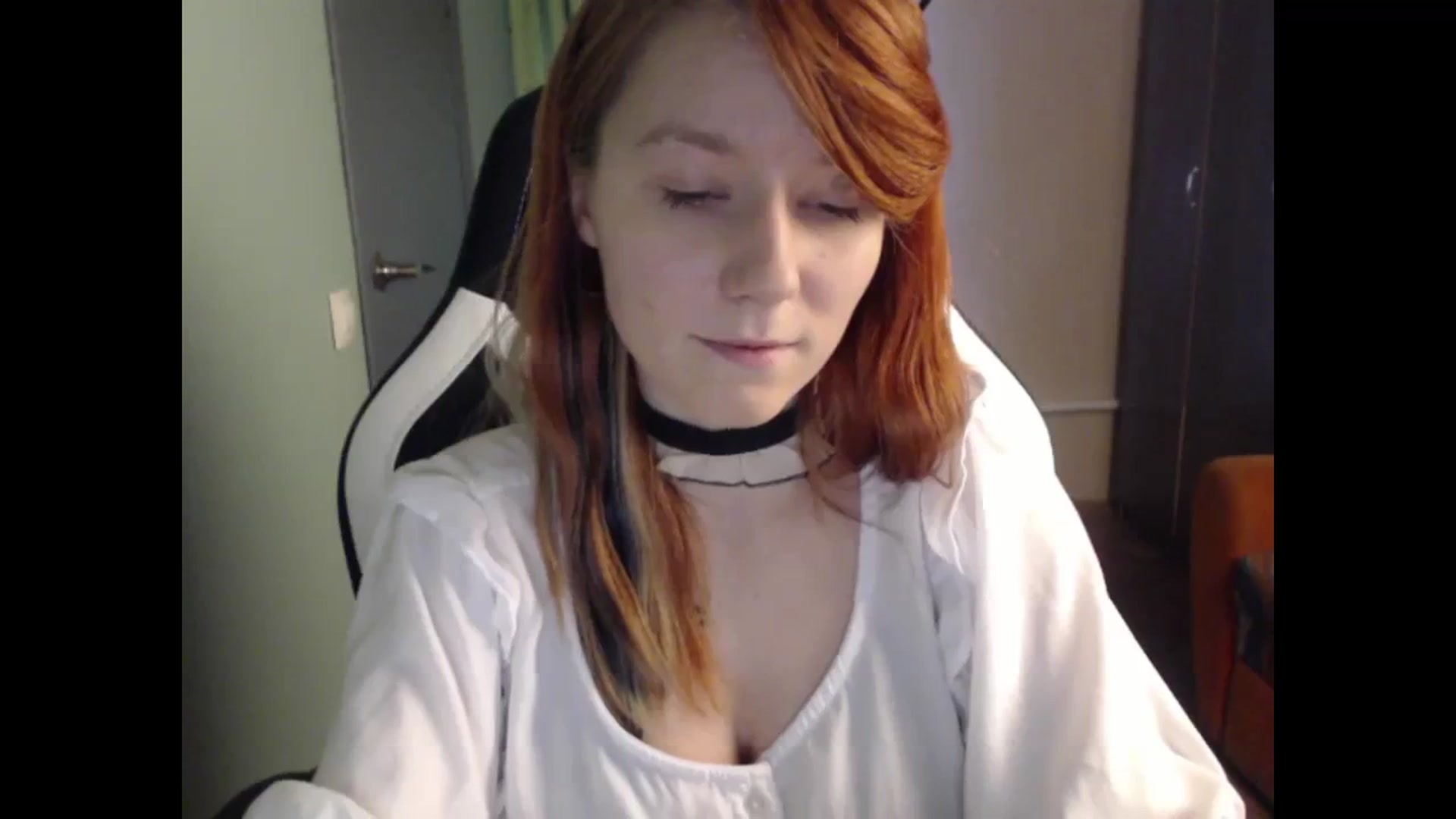 Gallery image thumbnail from NikiFoks18's myfreecams stream on, 10/10/2023, 07:50 image 3 of 20