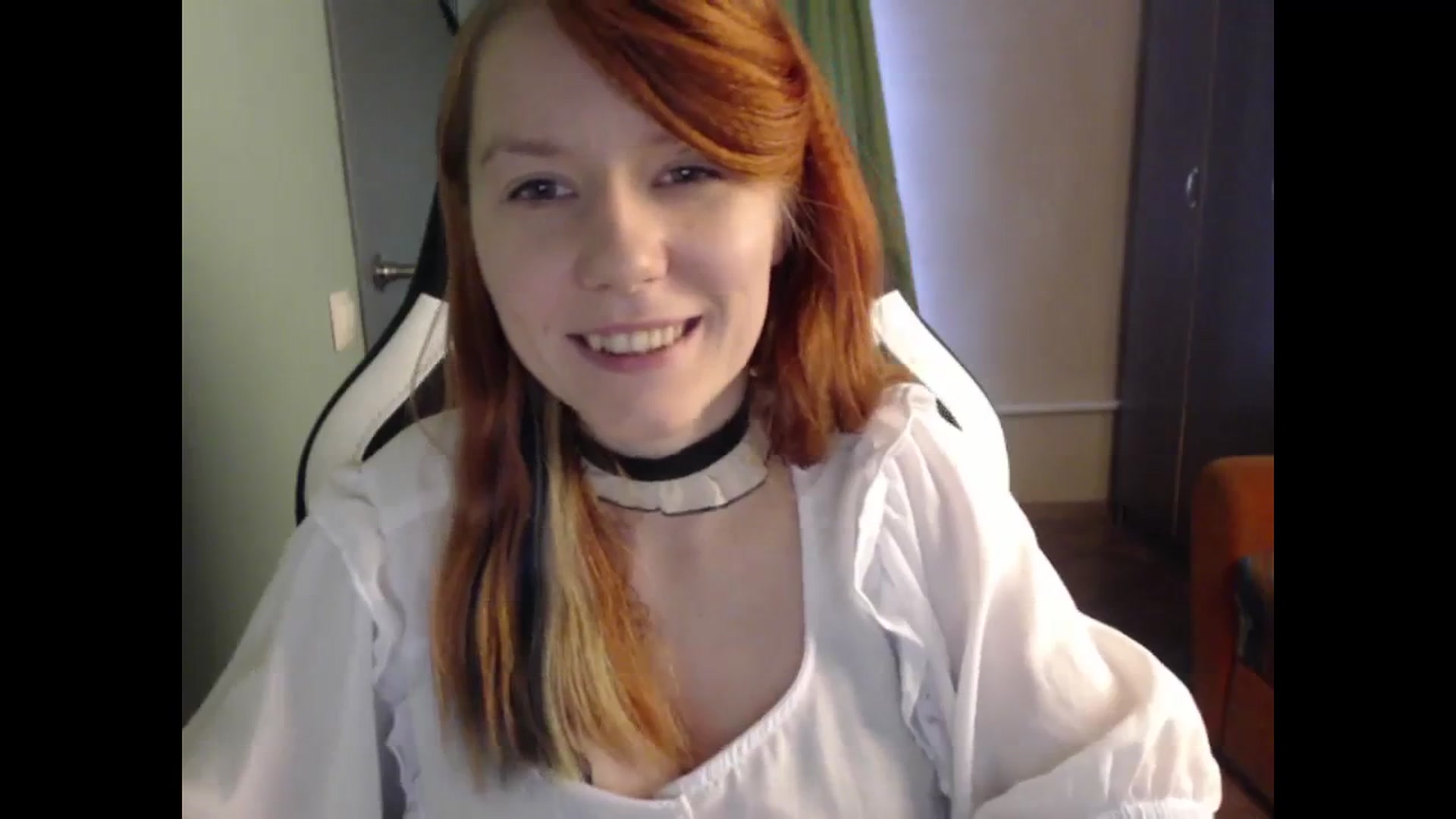 Gallery image thumbnail from NikiFoks18's myfreecams stream on, 10/10/2023, 07:50 image 13 of 20